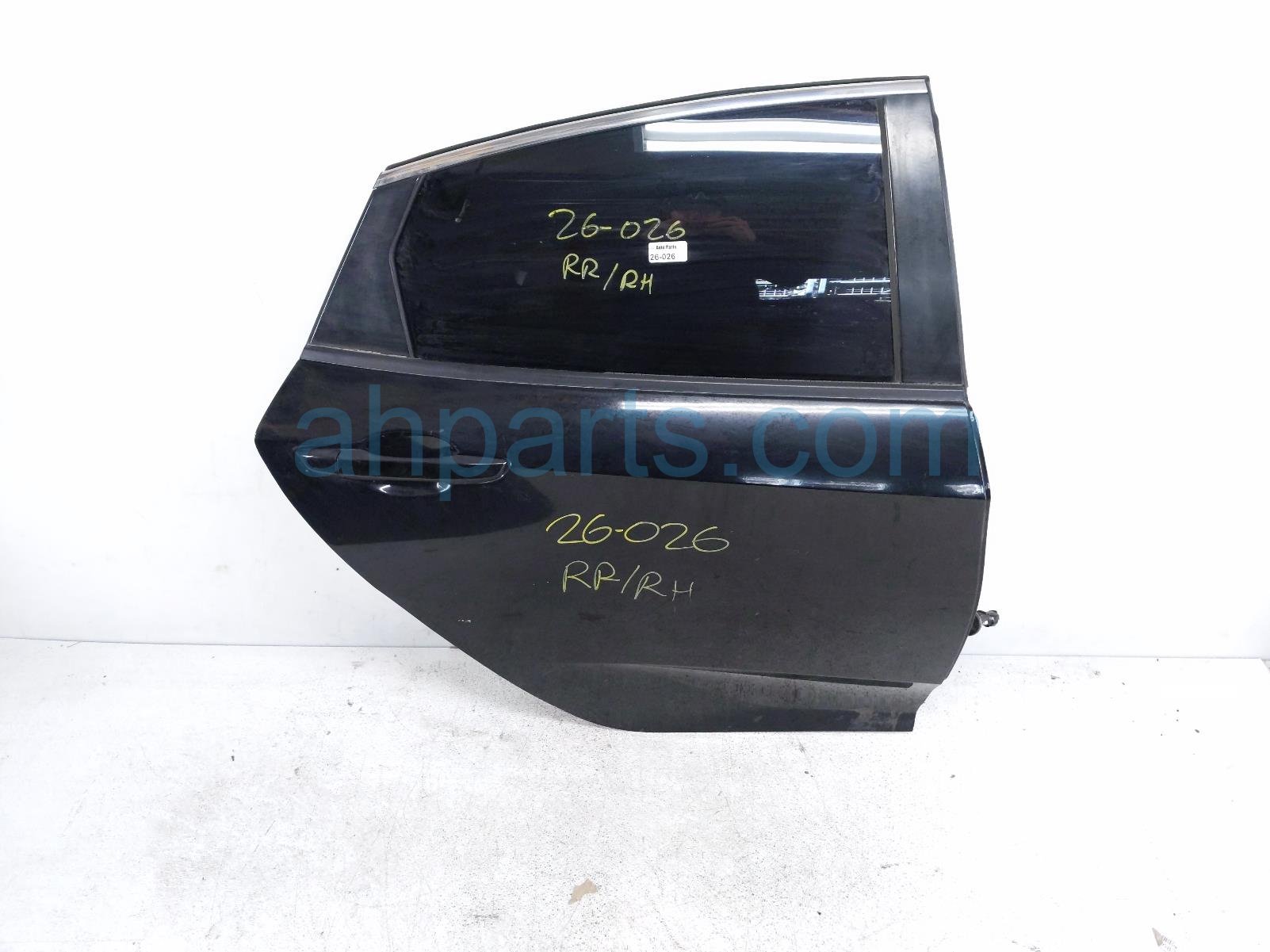 Honda RR/RH DOOR - BLACK - NO INSIDE TRIM
