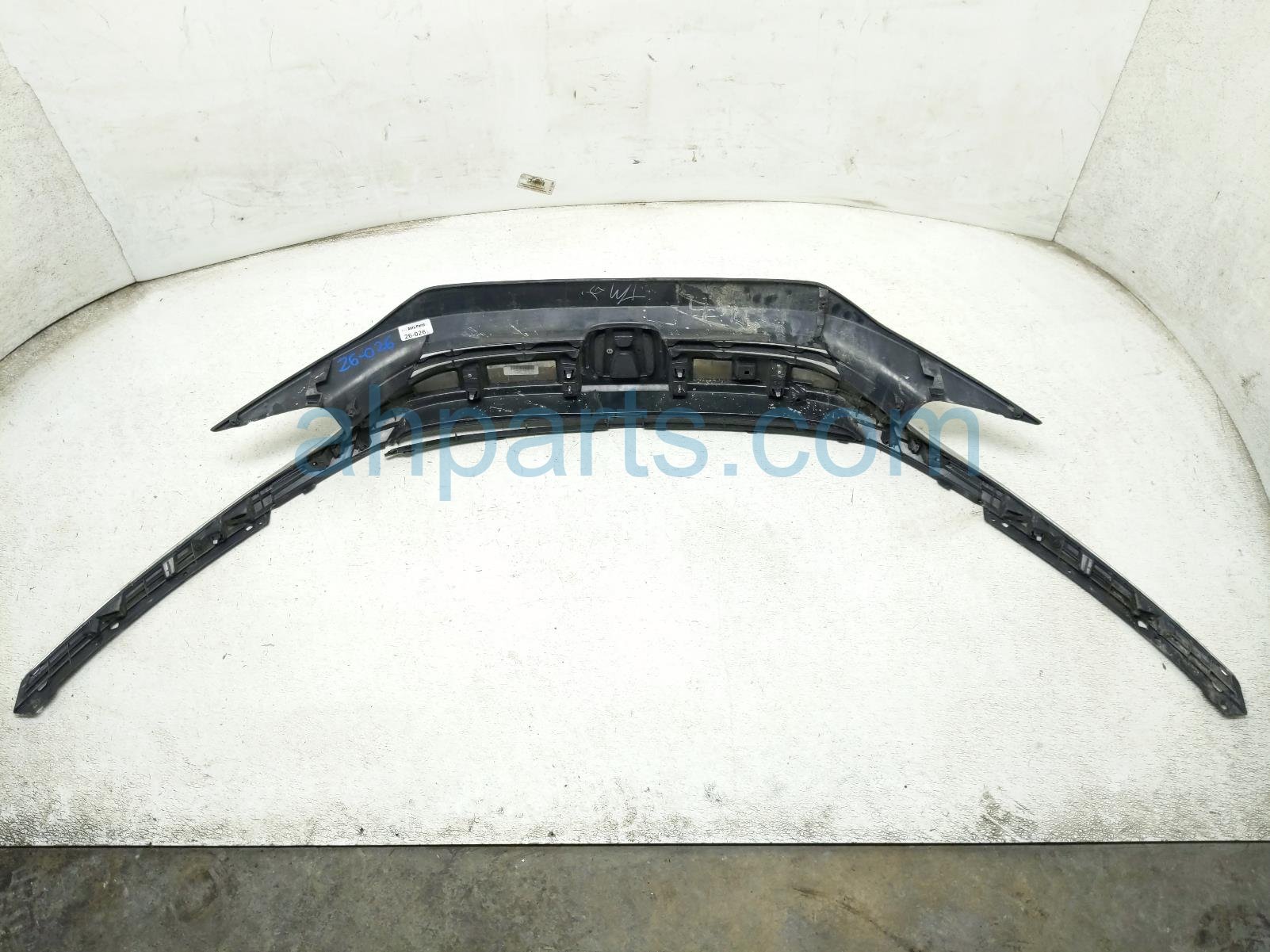 2017 Honda Civic Upper Grille Chrome Trim Cracked 71121 TBA A01 Replacement 2017 Honda Civic Upper Grille Chrome Trim Cracked 71121 TBA A01 Replacement thumbnail