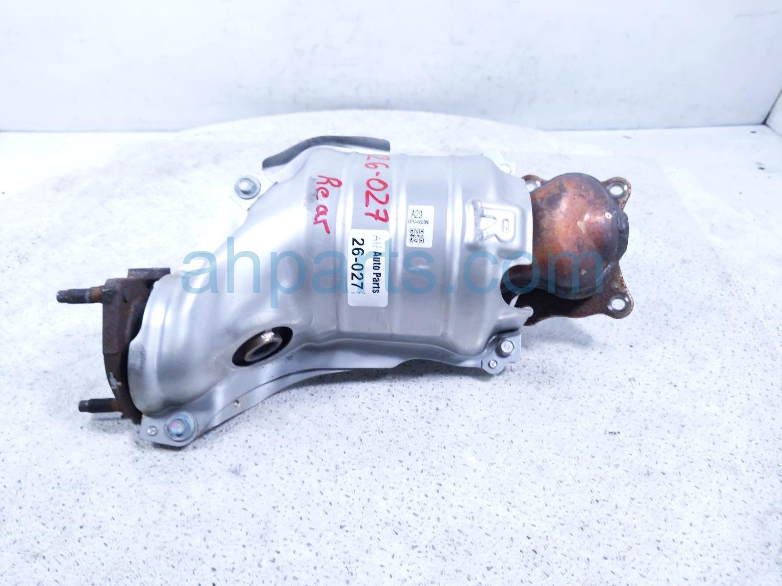 2025 Honda Pilot Rear Exhaust Manifold 18280 6FB A20 Replacement 2025 Honda Pilot Rear Exhaust Manifold 18280 6FB A20 Replacement thumbnail