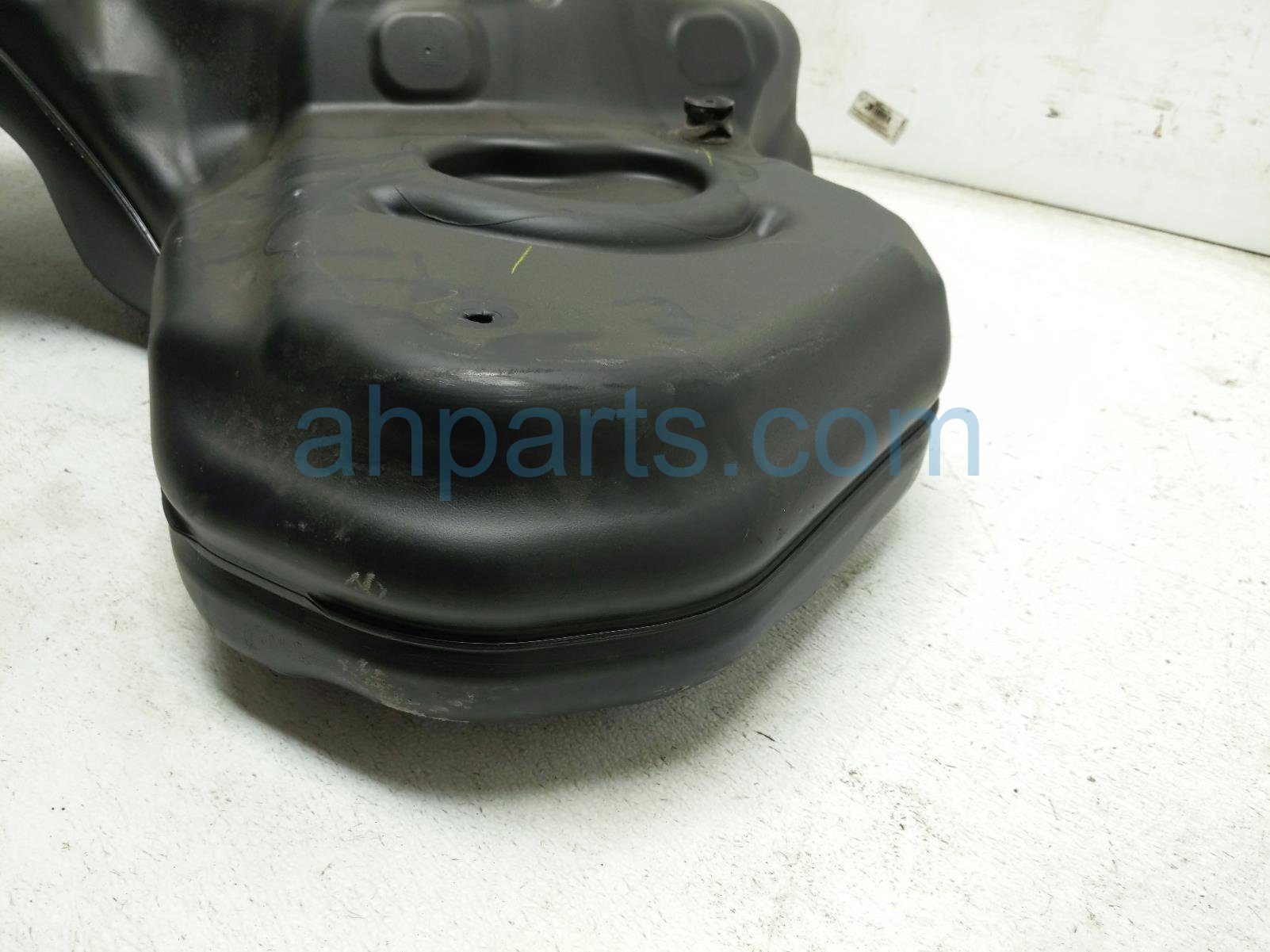 2025 Honda Pilot Gas / Fuel Tank 17044 T90 A00 Replacement 2025 Honda Pilot Gas / Fuel Tank 17044 T90 A00 Replacement thumbnail