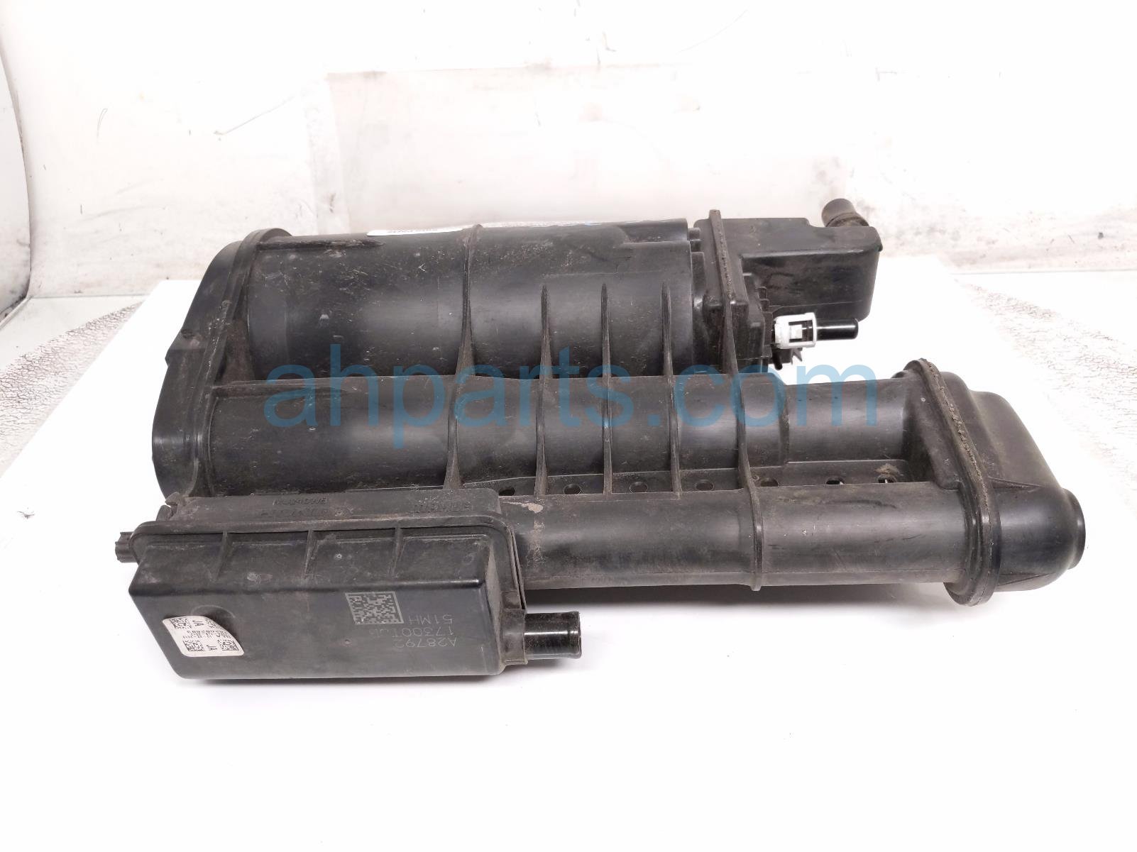 Acura FUEL VAPOR CHARCOAL CANISTER - 2.0T