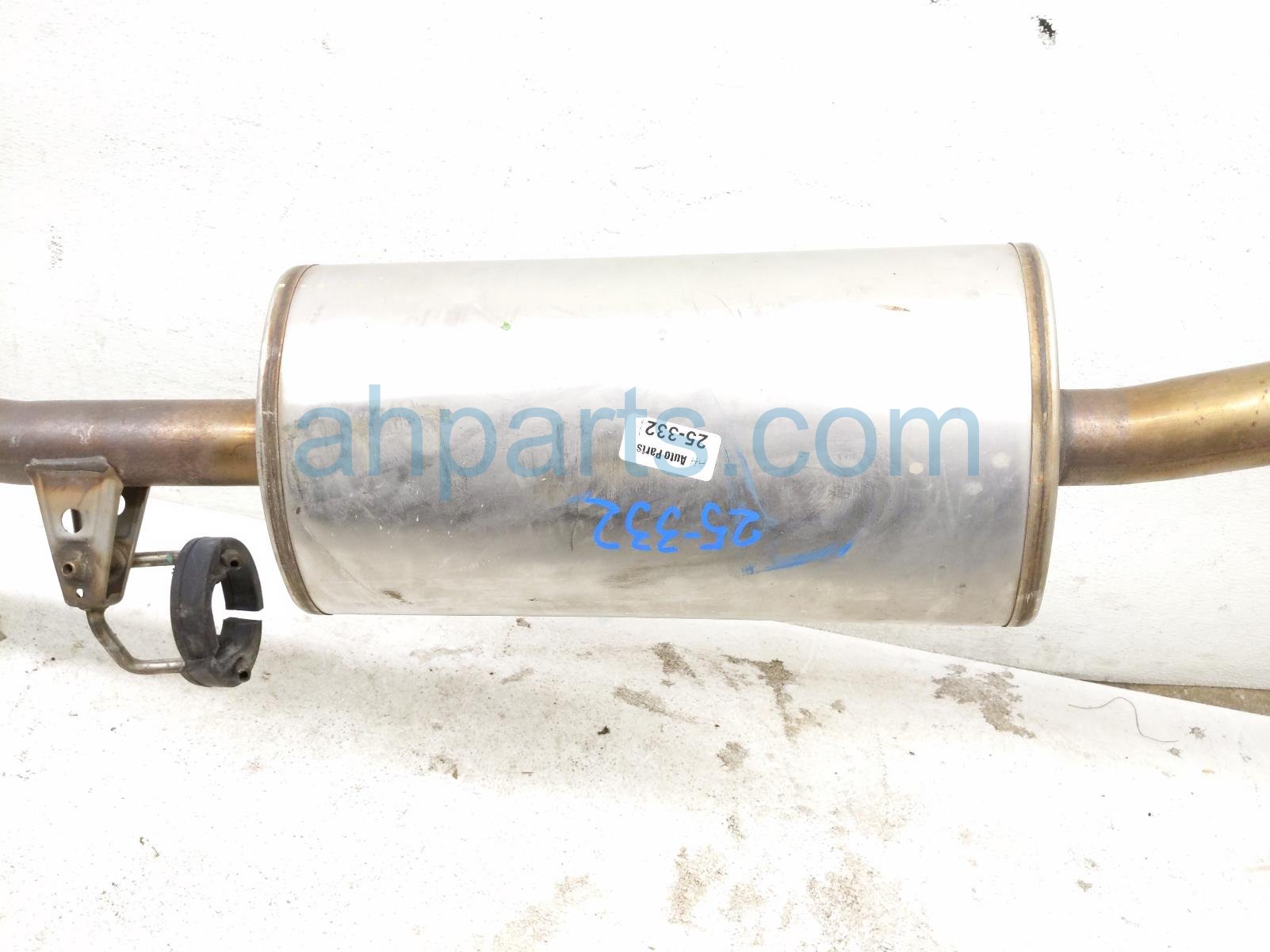 2018 Honda CR V Passenger Exhaust Muffler 1.5t Fwd 18307 TLB A54 Replacement 2018 Honda CR V Passenger Exhaust Muffler 1.5t Fwd 18307 TLB A54 Replacement thumbnail