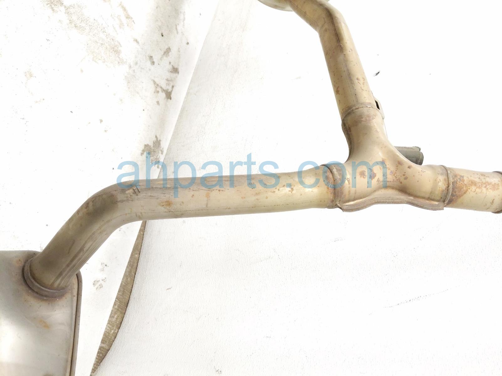 2018 Honda CR V Passenger Exhaust Muffler 1.5t Fwd 18307 TLB A54 Replacement 2018 Honda CR V Passenger Exhaust Muffler 1.5t Fwd 18307 TLB A54 Replacement thumbnail