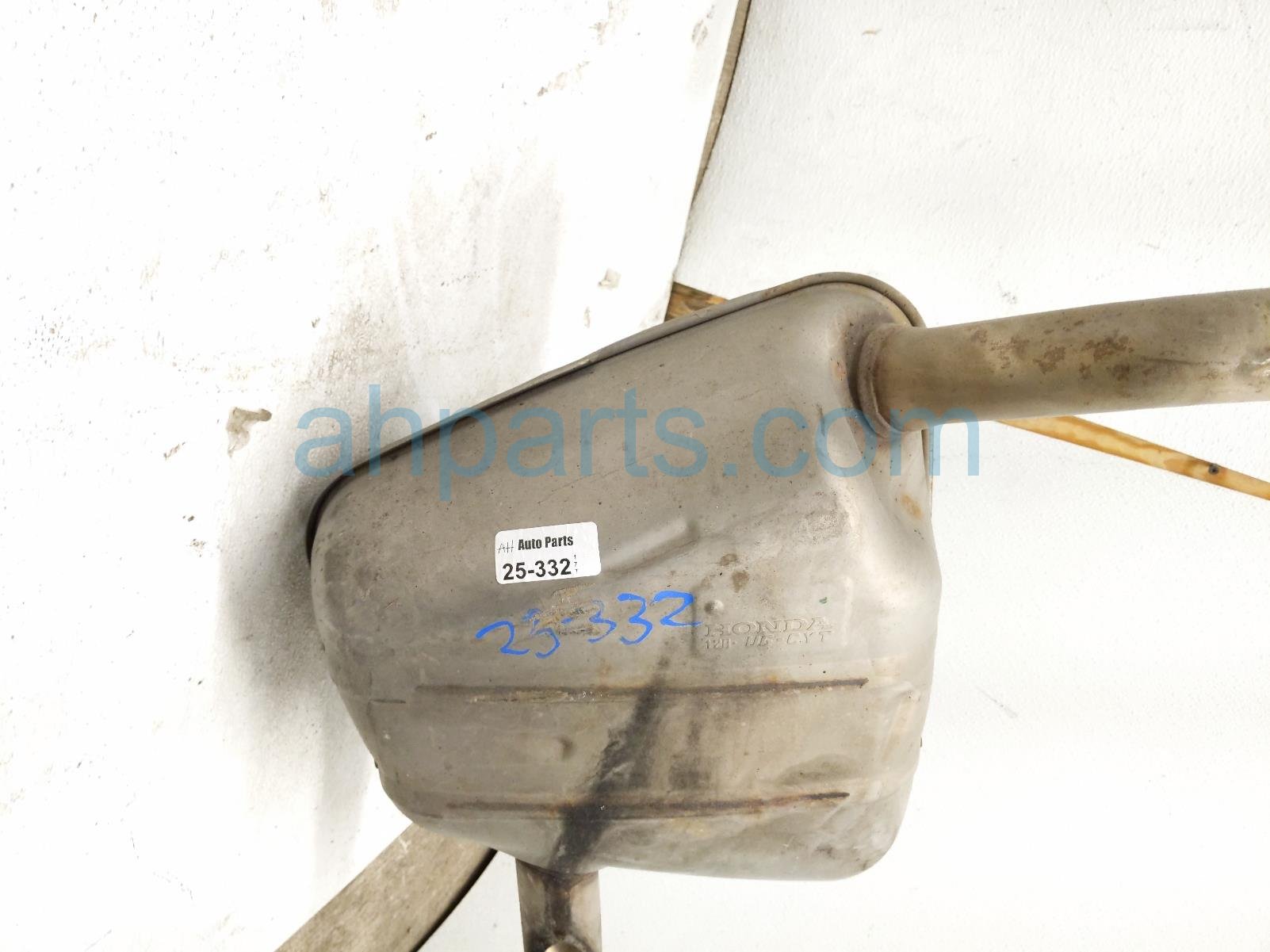 2018 Honda CR V Passenger Exhaust Muffler 1.5t Fwd 18307 TLB A54 Replacement 2018 Honda CR V Passenger Exhaust Muffler 1.5t Fwd 18307 TLB A54 Replacement thumbnail