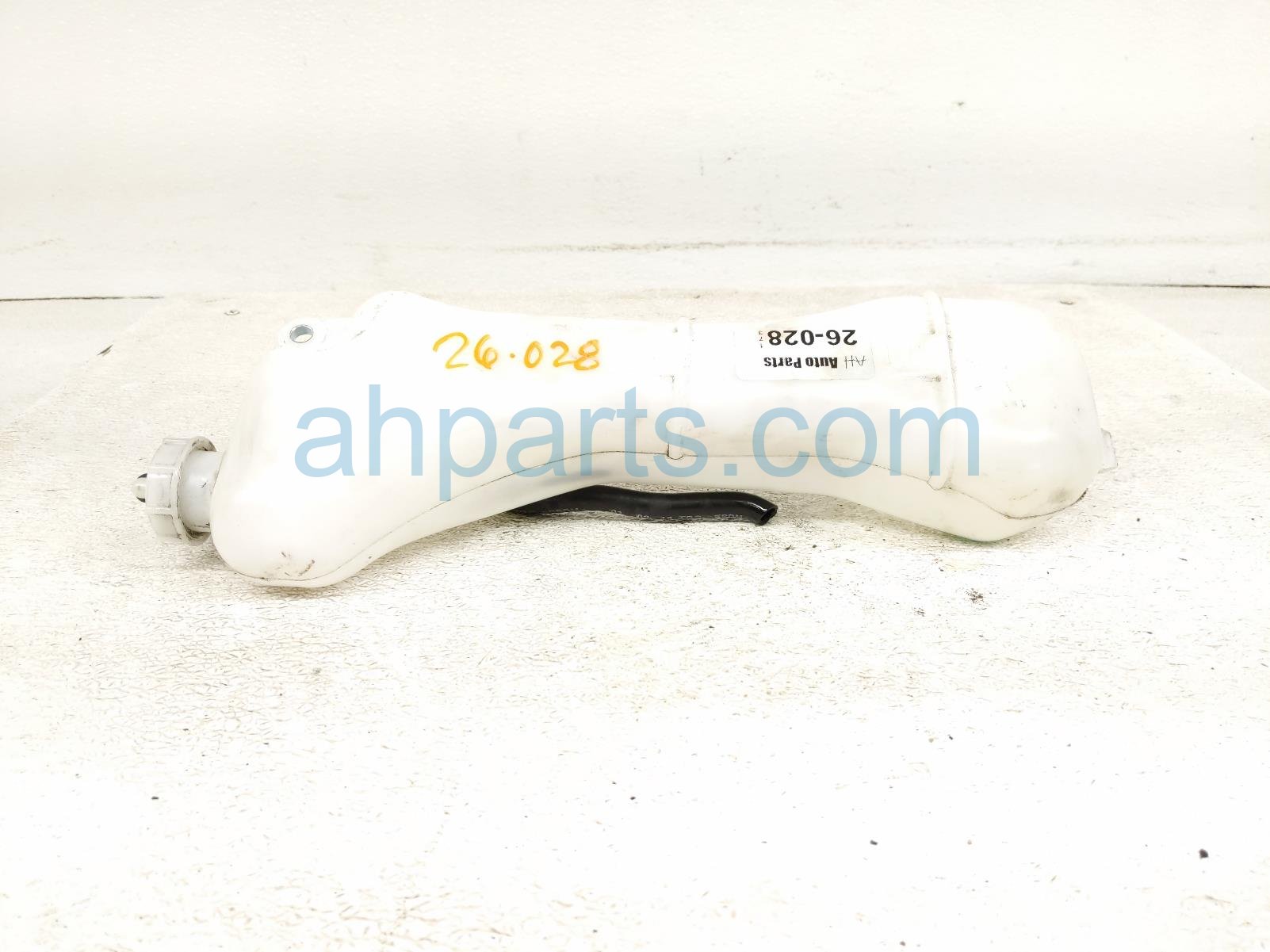 2019 Honda Insight Coolant Overflow Reservoir Tank 19101 6L2 A00 Replacement 2019 Honda Insight Coolant Overflow Reservoir Tank 19101 6L2 A00 Replacement thumbnail