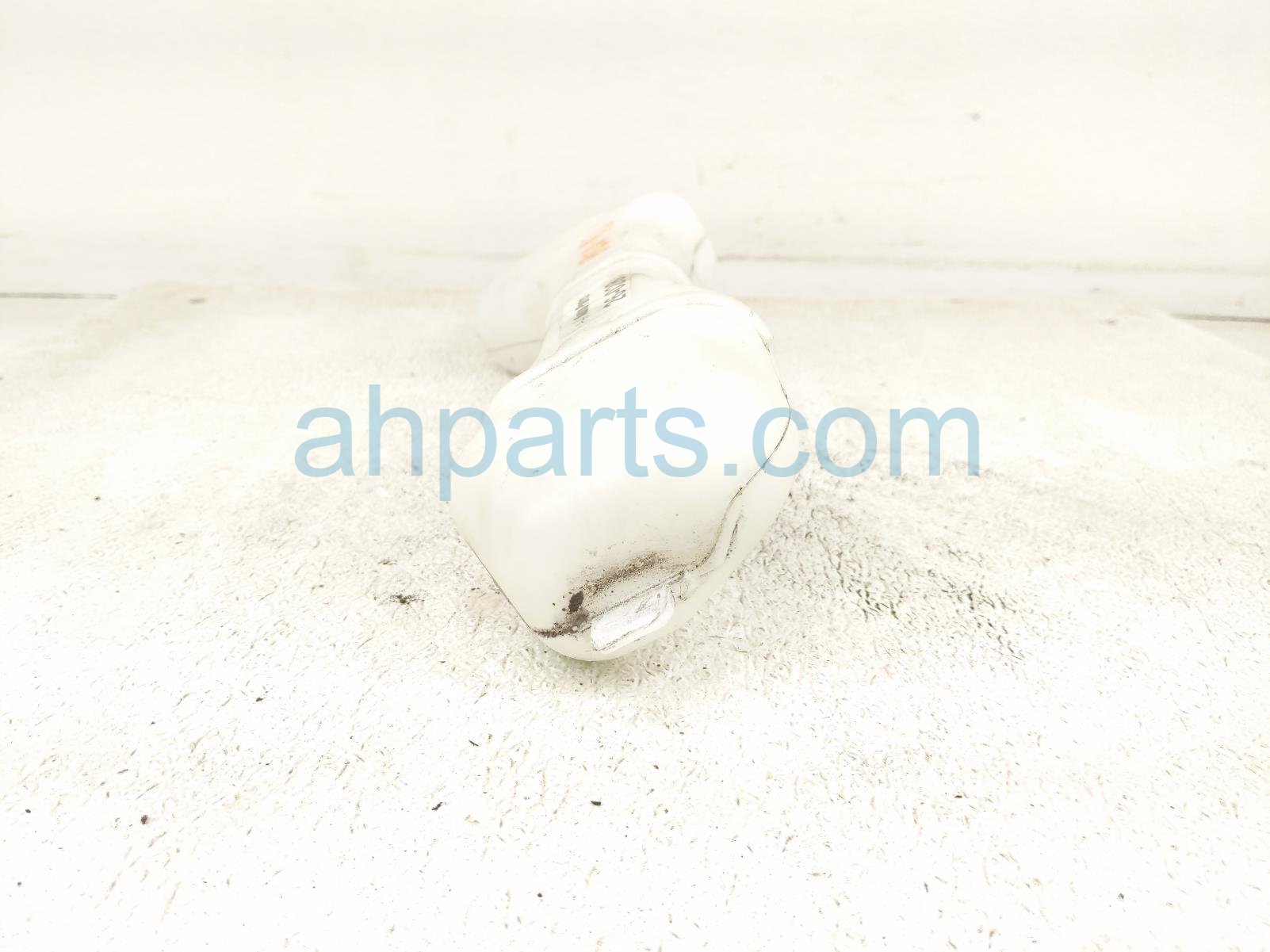 2019 Honda Insight Coolant Overflow Reservoir Tank 19101 6L2 A00 Replacement 2019 Honda Insight Coolant Overflow Reservoir Tank 19101 6L2 A00 Replacement thumbnail