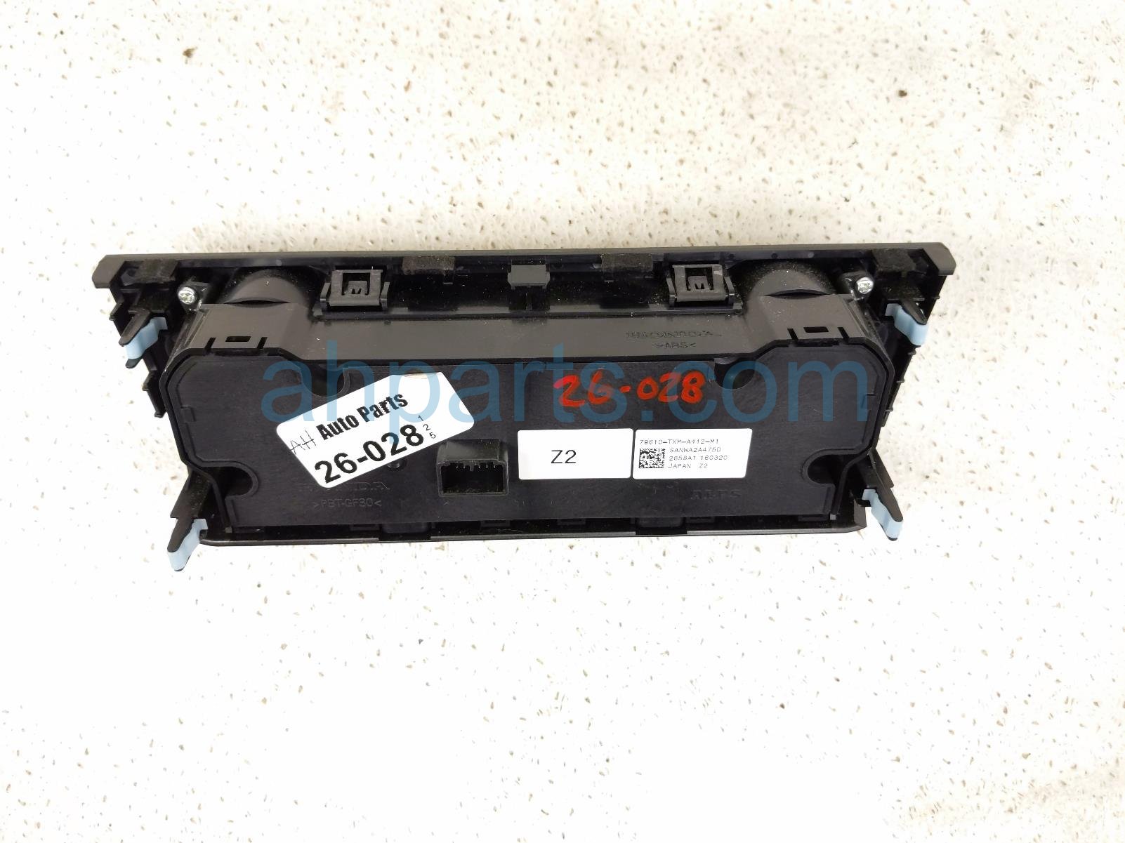 2019 Honda Insight Temperature Climate Heater/ac Control(on Dash) 79610 TXM A41ZA Replacement 2019 Honda Insight Temperature Climate Heater/ac Control(on Dash) 79610 TXM A41ZA Replacement thumbnail