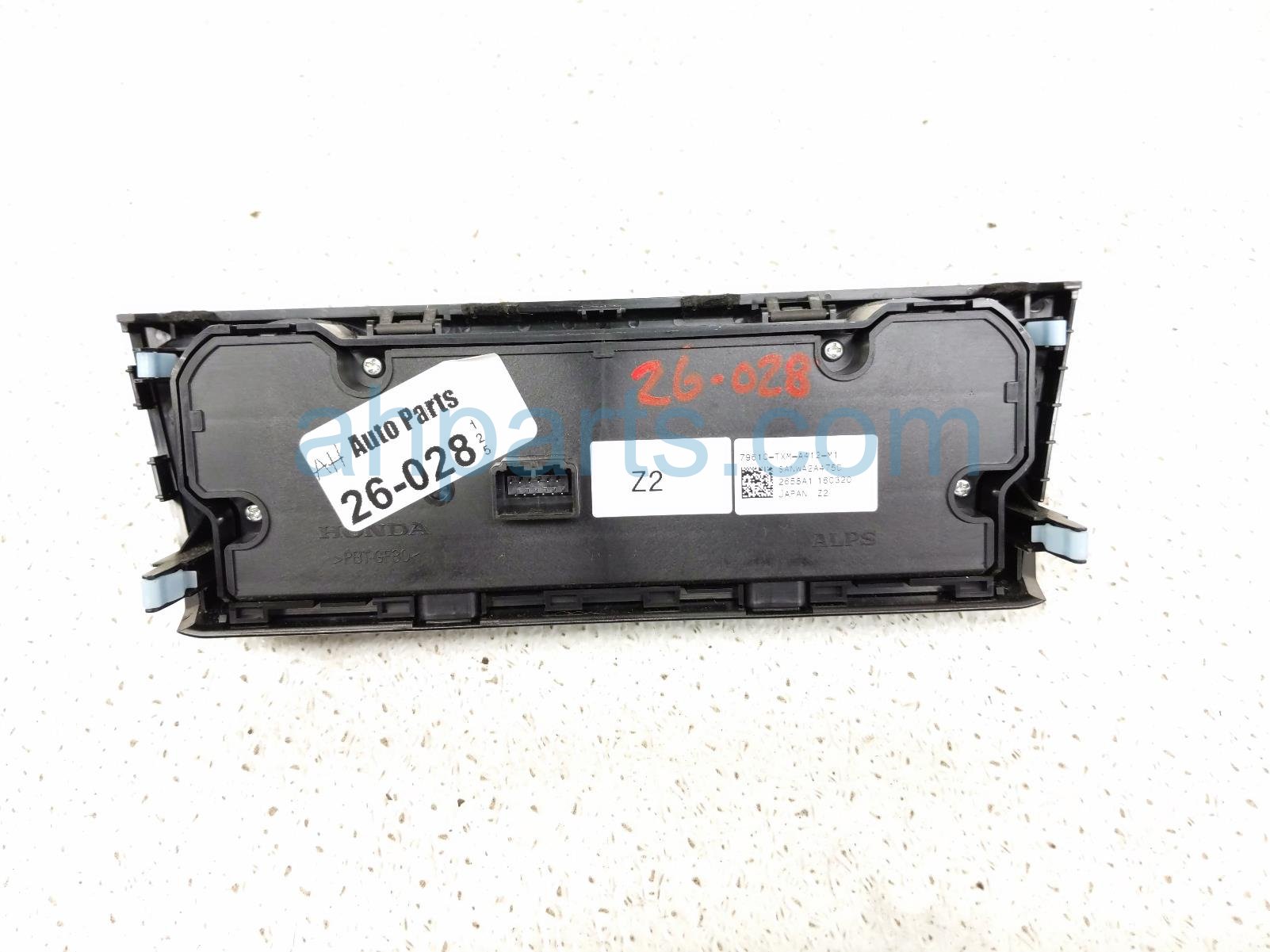 2019 Honda Insight Temperature Climate Heater/ac Control(on Dash) 79610 TXM A41ZA Replacement 2019 Honda Insight Temperature Climate Heater/ac Control(on Dash) 79610 TXM A41ZA Replacement thumbnail