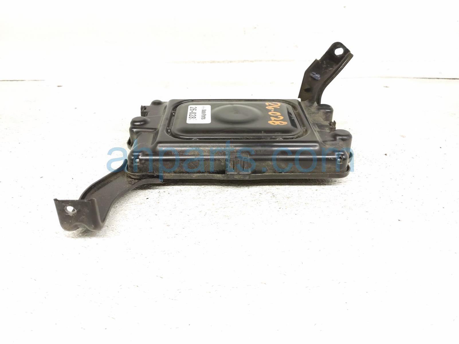 2019 Honda Insight Ecu Control Module / Engine Computer Unit At 37820 6L2 A52 Replacement 2019 Honda Insight Ecu Control Module / Engine Computer Unit At 37820 6L2 A52 Replacement thumbnail