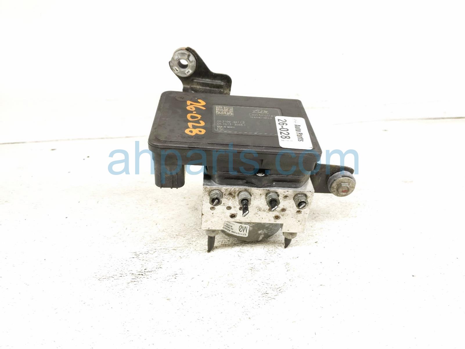 2019 Honda Insight (anti Lock Brake) Abs/vsa Pump Modulator 57100 TXM A53 Replacement 2019 Honda Insight (anti Lock Brake) Abs/vsa Pump Modulator 57100 TXM A53 Replacement thumbnail