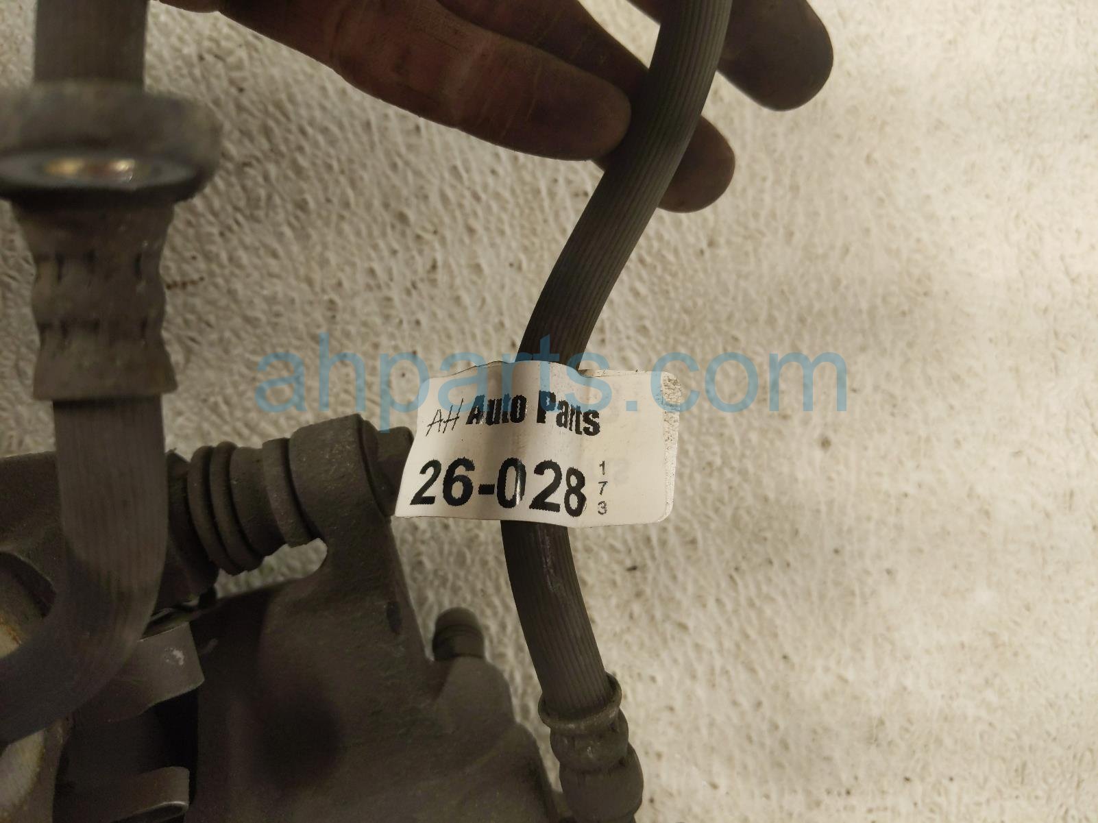 2019 Honda Insight Front Driver Brake Caliper 45019 TXM A01 Replacement 2019 Honda Insight Front Driver Brake Caliper 45019 TXM A01 Replacement thumbnail