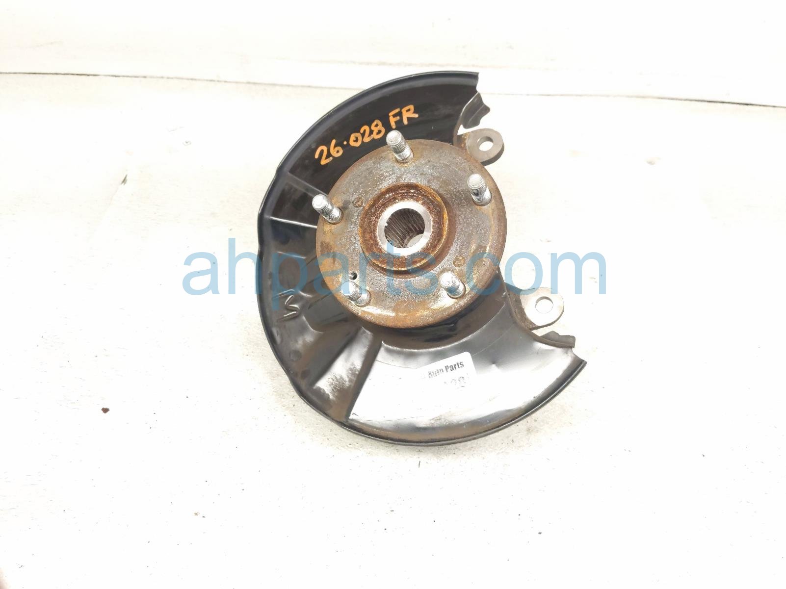 Honda FR/RH SPINDLE KNUCKLE HUB Honda FR/RH SPINDLE KNUCKLE HUB