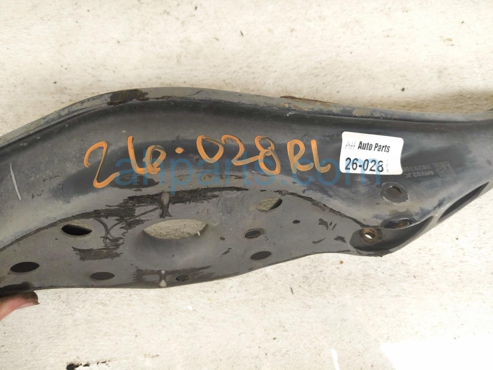 2019 Honda Insight Rear Driver Spring Seat Lower Control Arm 52355 TGG A00 Replacement 2019 Honda Insight Rear Driver Spring Seat Lower Control Arm 52355 TGG A00 Replacement thumbnail