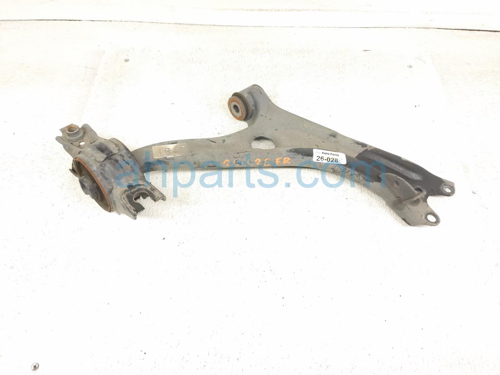 2019 Honda Insight Front Passenger Lower Control Arm 51350 TXM A00 Replacement 2019 Honda Insight Front Passenger Lower Control Arm 51350 TXM A00 Replacement thumbnail