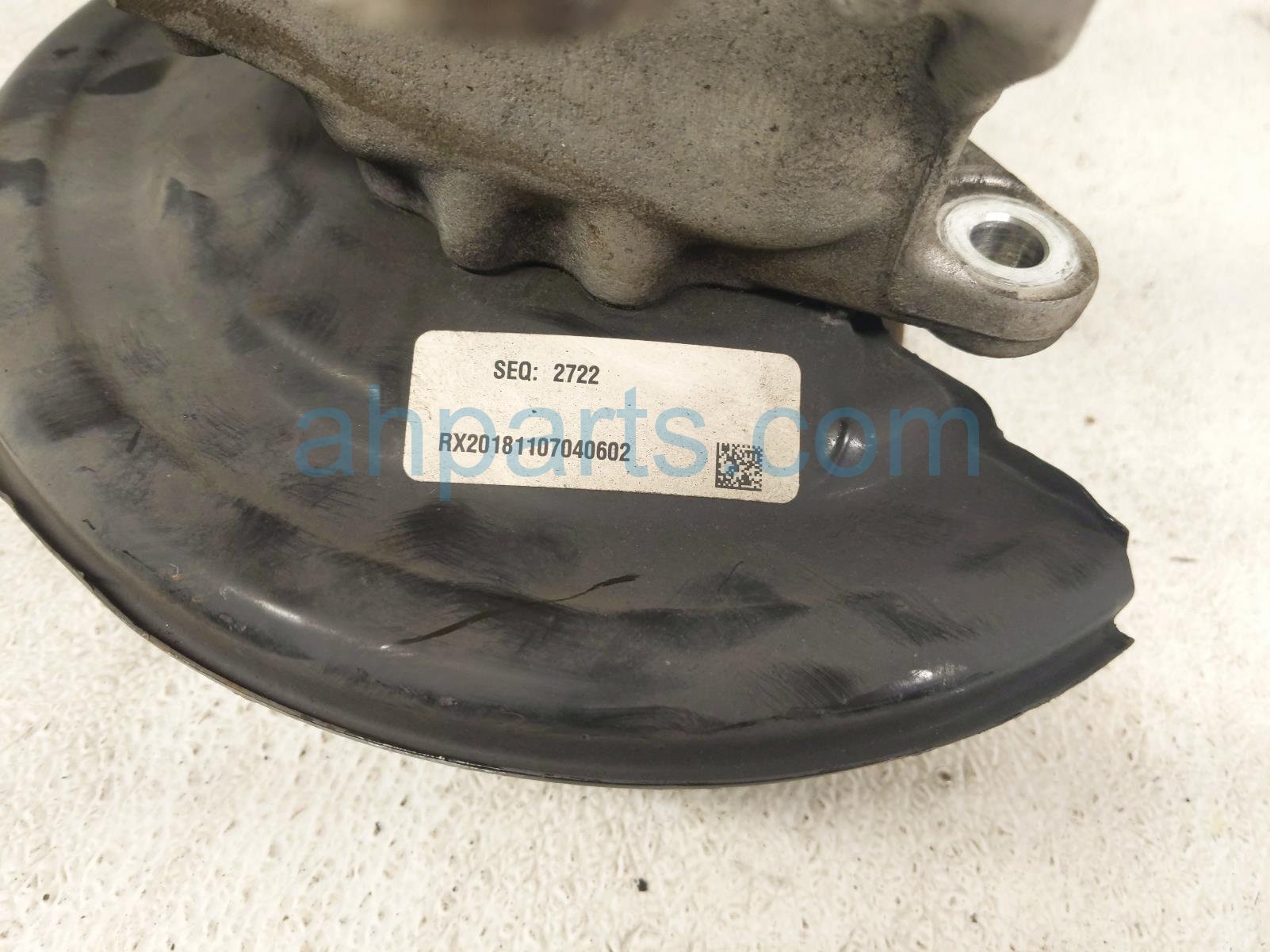 2019 Honda Insight Axle Stub Rear Passenger Spindle Knuckle Hub 52210 TBA A00 Replacement 2019 Honda Insight Axle Stub Rear Passenger Spindle Knuckle Hub 52210 TBA A00 Replacement thumbnail