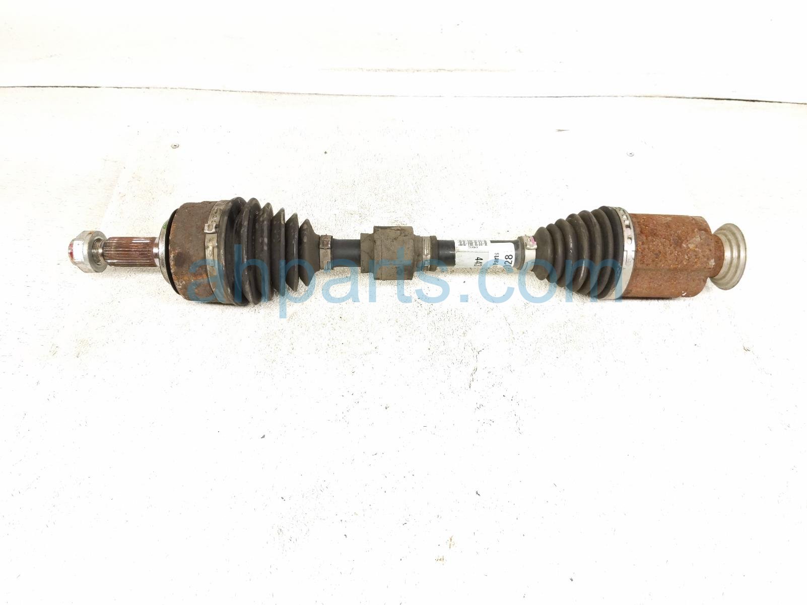 2019 Honda Insight Front Passenger Cv Axle Drive Shaft 44305 TXM A01 Replacement 2019 Honda Insight Front Passenger Cv Axle Drive Shaft 44305 TXM A01 Replacement thumbnail