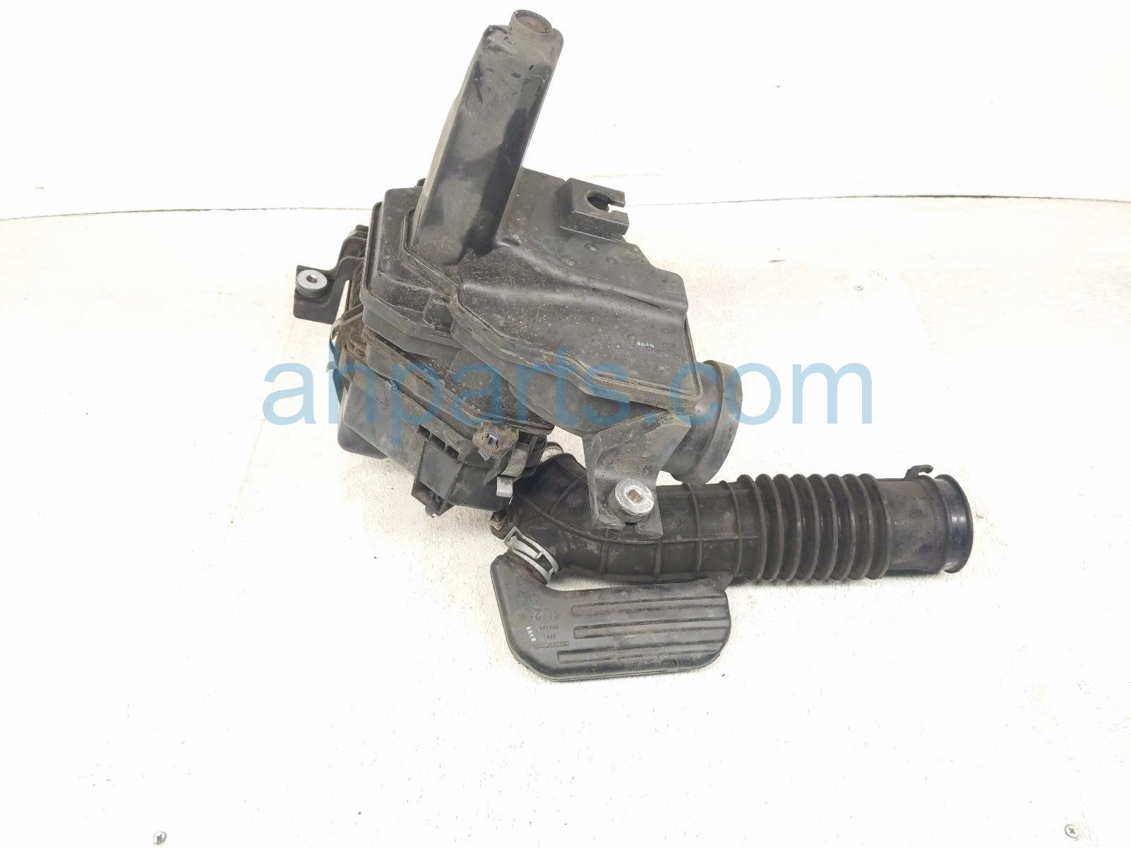 Honda AIR CLEANER INTAKE BOX