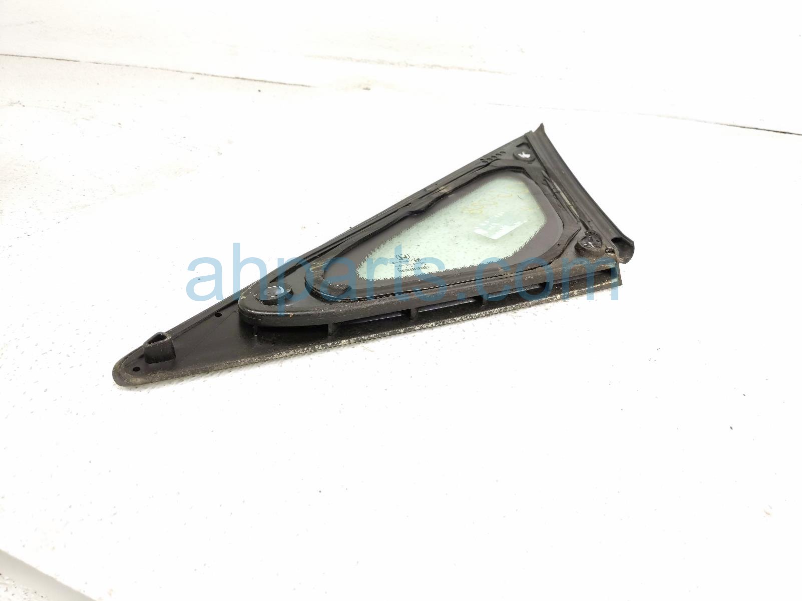 2019 Honda Insight Driver Quarter Window Glass 73550 TXM A01 Replacement 2019 Honda Insight Driver Quarter Window Glass 73550 TXM A01 Replacement thumbnail