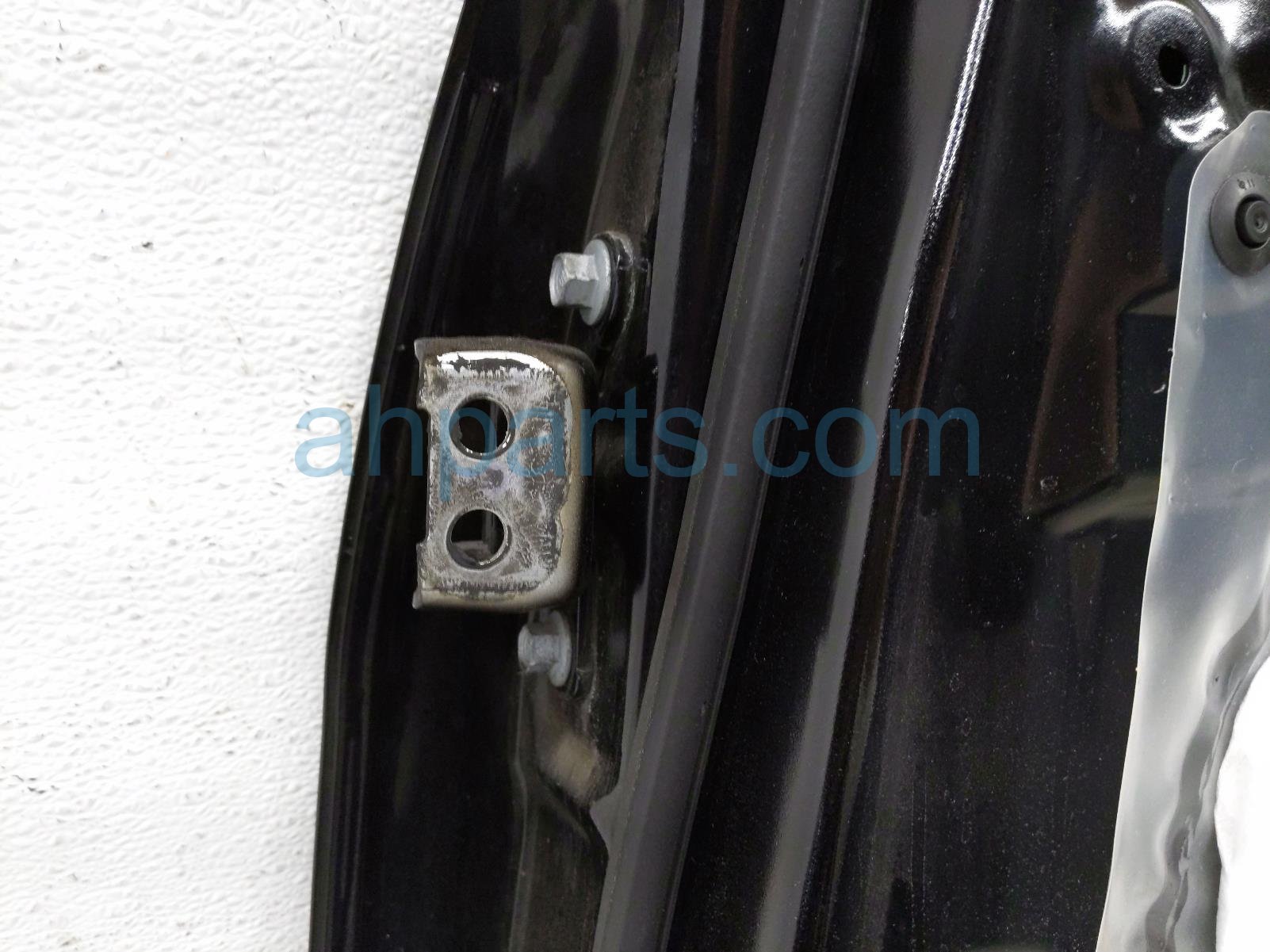 2019 Honda Insight Rear Passenger Door Black No Inside Trim 67510 TXM A91ZZ Replacement 2019 Honda Insight Rear Passenger Door Black No Inside Trim 67510 TXM A91ZZ Replacement thumbnail