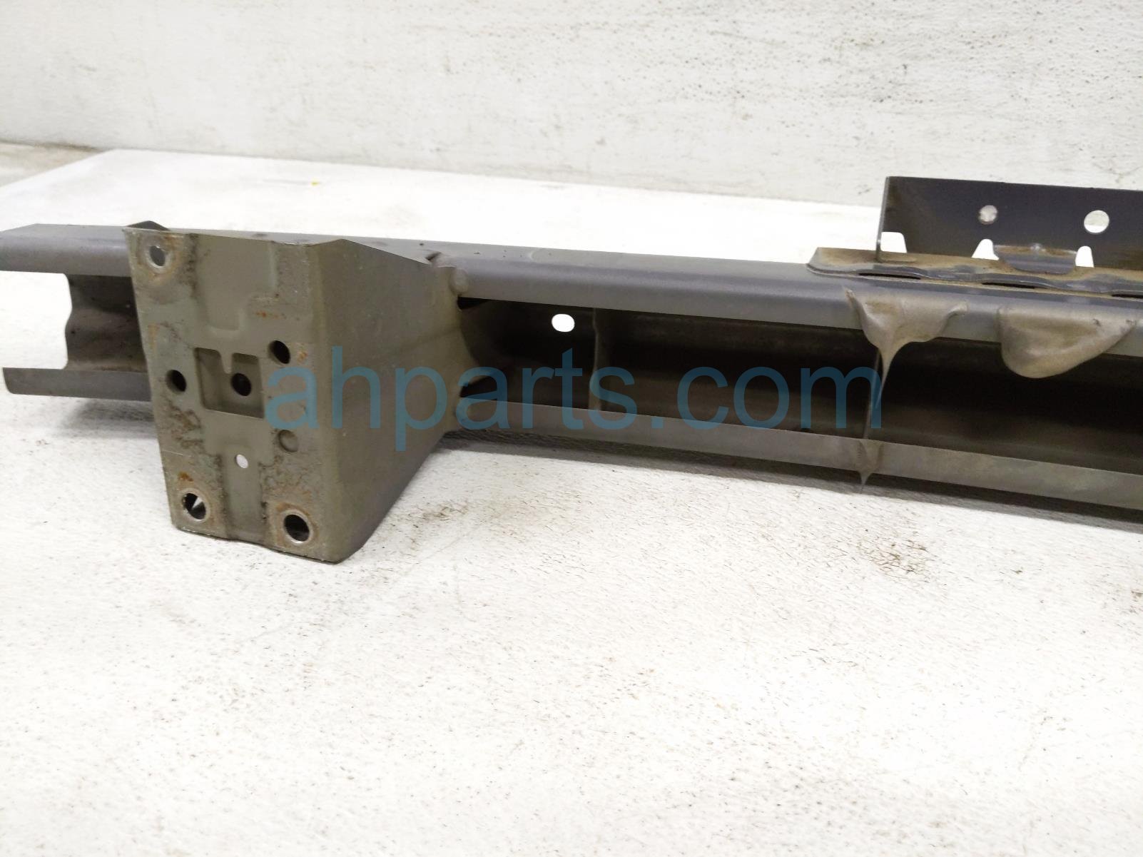 2014 Honda Accord Beam Rear Bumper Reinforcement Bar 71530 T2A A00ZZ Replacement 2014 Honda Accord Beam Rear Bumper Reinforcement Bar 71530 T2A A00ZZ Replacement thumbnail