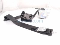 Toyota REAR MID SEAT BELT - BLACK - DC Toyota REAR MID SEAT BELT - BLACK - DC