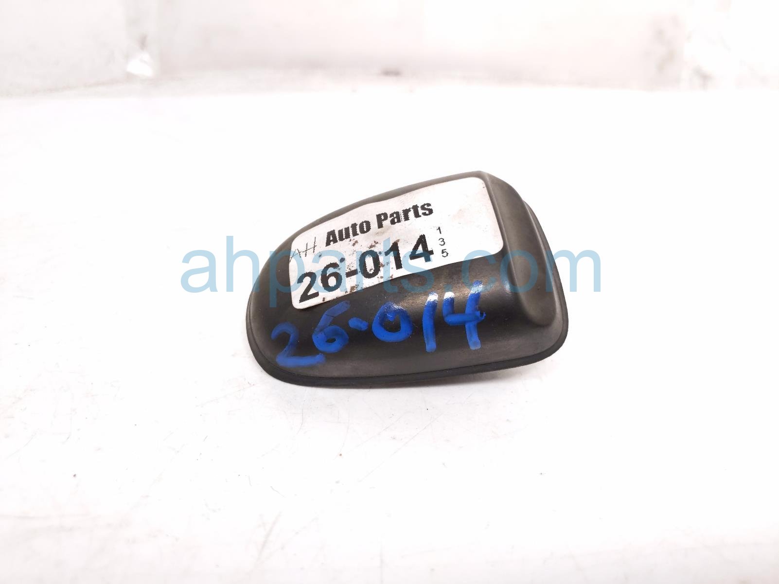 Toyota ANTENNA BASE - ROOF MTD - BLACK