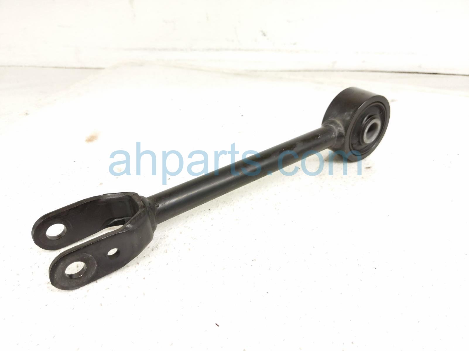 $50 Nissan RR/RH TRAILING LOWER CONTROL ARM