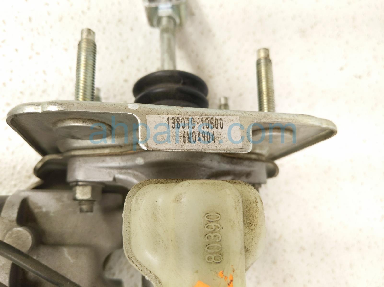 2007 Lexus Ls460 Brake Master Cylinder W/ Reservoir 47207 50020 Replacement 2007 Lexus Ls460 Brake Master Cylinder W/ Reservoir 47207 50020 Replacement thumbnail