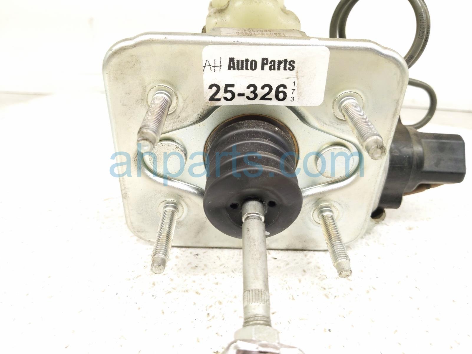 2007 Lexus Ls460 Brake Master Cylinder W/ Reservoir 47207 50020 Replacement 2007 Lexus Ls460 Brake Master Cylinder W/ Reservoir 47207 50020 Replacement thumbnail