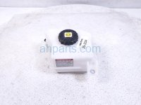 Toyota BRAKE MASTER CYLINDER RESERVOIR TANK Toyota BRAKE MASTER CYLINDER RESERVOIR TANK