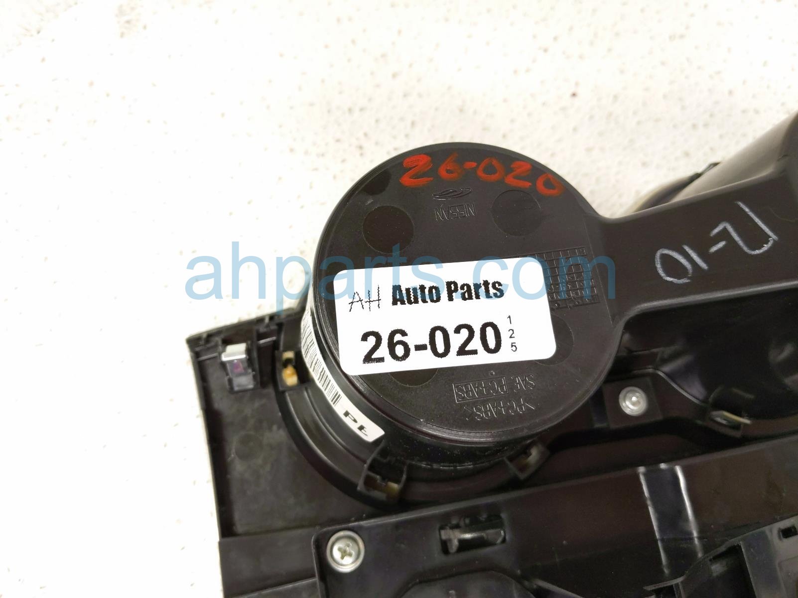 2019 Nissan Pathfinder Shifter Bezel And Cup Hld Trim Blk 96915 9PJ0C Replacement 2019 Nissan Pathfinder Shifter Bezel And Cup Hld Trim Blk 96915 9PJ0C Replacement thumbnail