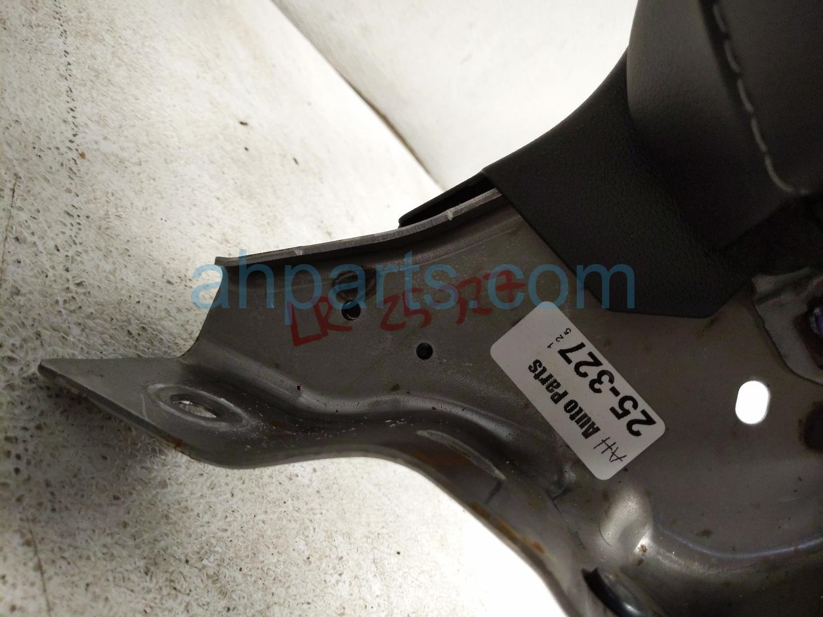 2025 Honda Pilot Rear / (3rd Row) 3rd Row Driver Seat Back Blk Lthr 82527 T90 A01 Replacement 2025 Honda Pilot Rear / (3rd Row) 3rd Row Driver Seat Back Blk Lthr 82527 T90 A01 Replacement thumbnail