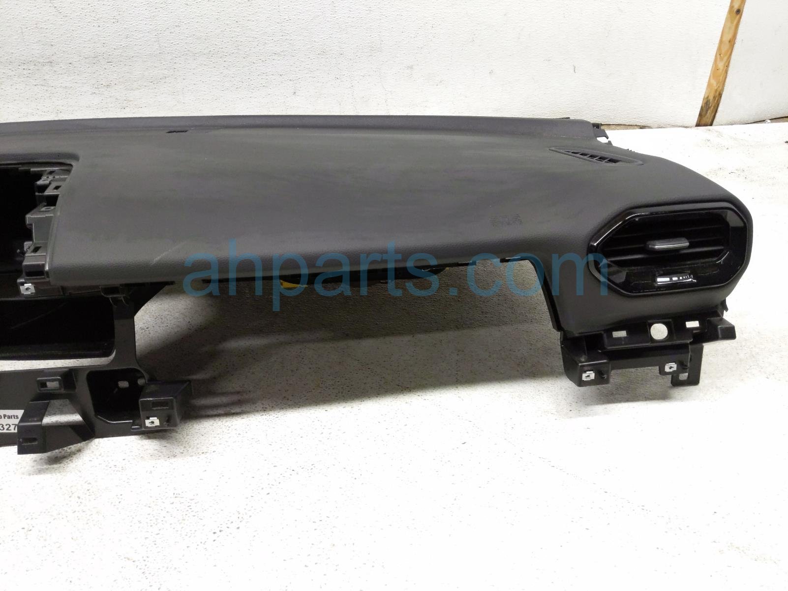 2025 Honda Pilot Dashboard W/ Airbag Black 77100 T90 A04ZA Replacement 2025 Honda Pilot Dashboard W/ Airbag Black 77100 T90 A04ZA Replacement thumbnail