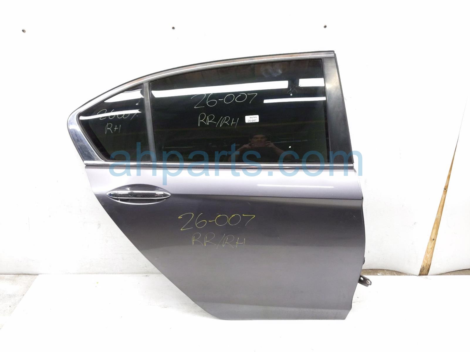 Honda RR/RH DOOR - GREY - NO INSIDE TRIM