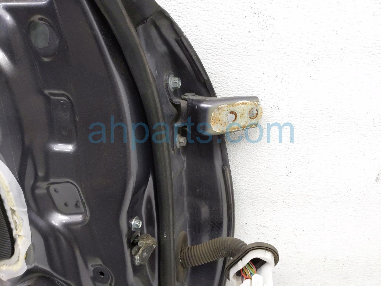 2014 Honda Accord Front Driver Door Grey No Mirror/trim 67050 T2A A90ZZ Replacement 2014 Honda Accord Front Driver Door Grey No Mirror/trim 67050 T2A A90ZZ Replacement thumbnail