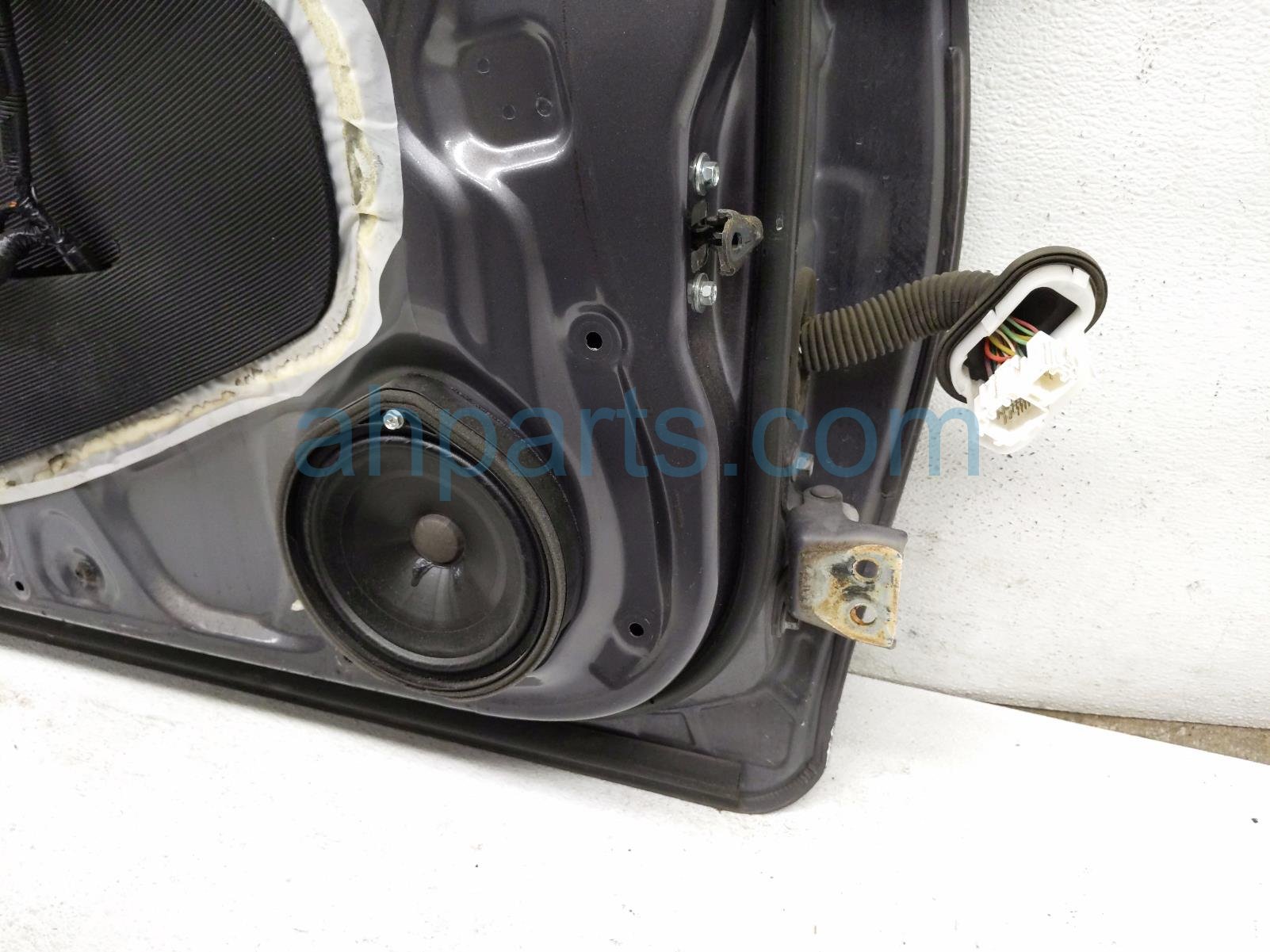 2014 Honda Accord Front Driver Door Grey No Mirror/trim 67050 T2A A90ZZ Replacement 2014 Honda Accord Front Driver Door Grey No Mirror/trim 67050 T2A A90ZZ Replacement thumbnail