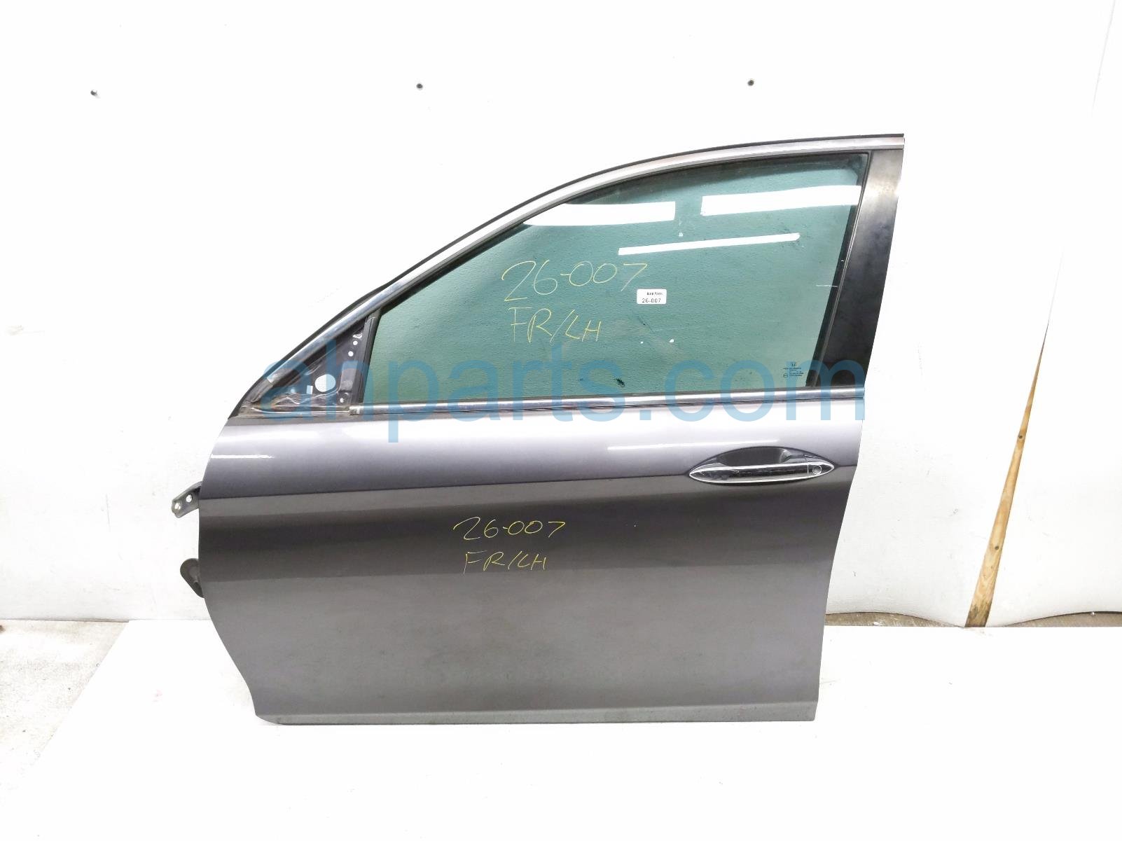 2014 Honda Accord Front Driver Door Grey No Mirror/trim 67050 T2A A90ZZ Replacement 2014 Honda Accord Front Driver Door Grey No Mirror/trim 67050 T2A A90ZZ Replacement thumbnail