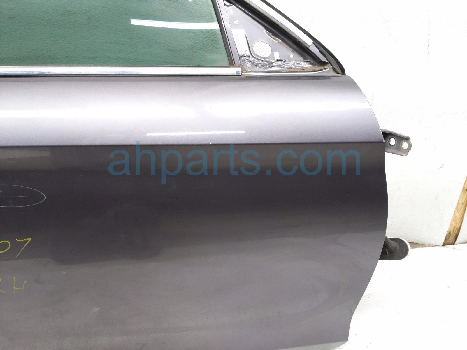 2014 Honda Accord Front Passenger Door Grey No Mirror/trim 67010 T2A A90ZZ Replacement 2014 Honda Accord Front Passenger Door Grey No Mirror/trim 67010 T2A A90ZZ Replacement thumbnail