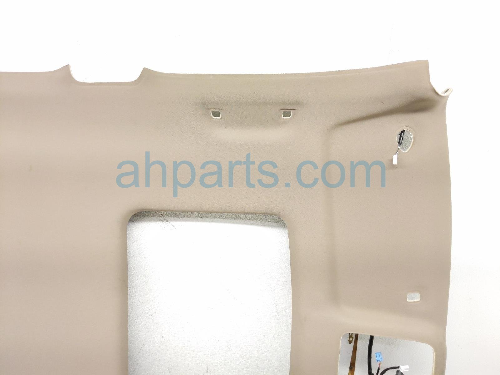 2021 Honda Pilot Roof Headliner / Sunroof Tan 83201 TG7 A52ZA Replacement 2021 Honda Pilot Roof Headliner / Sunroof Tan 83201 TG7 A52ZA Replacement thumbnail