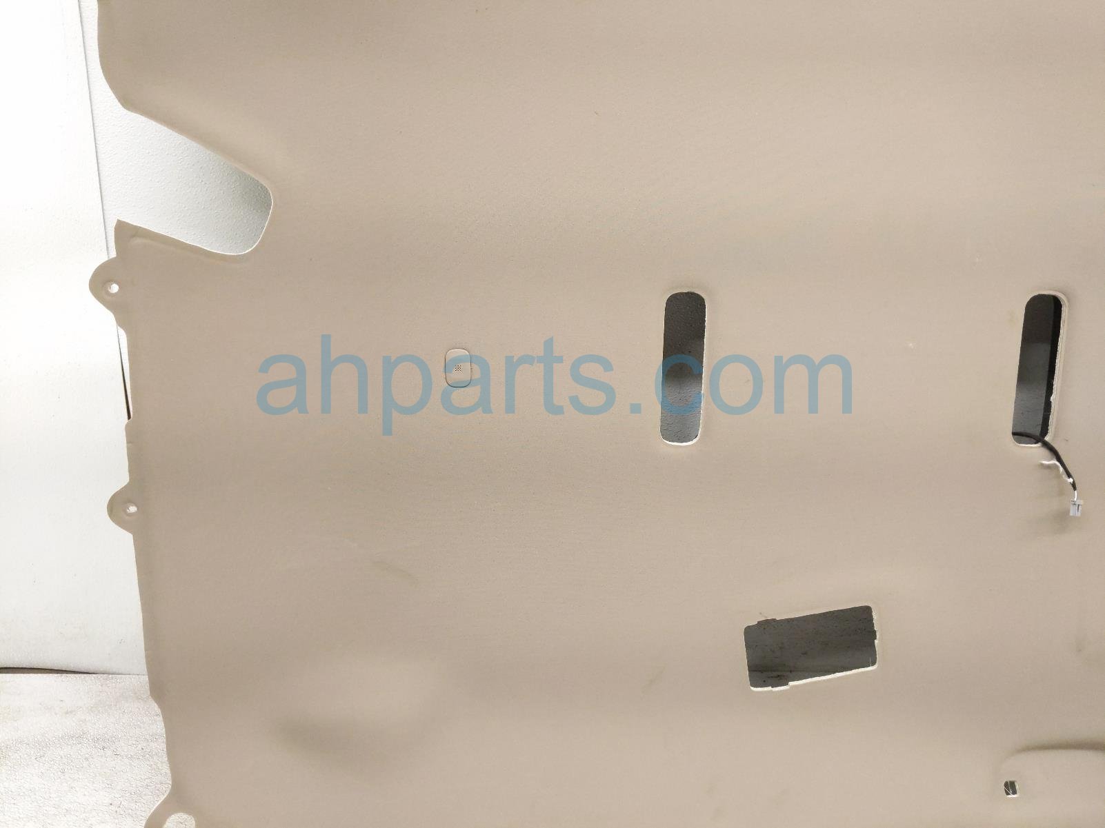 2021 Honda Pilot Roof Headliner / Sunroof Tan 83201 TG7 A52ZA Replacement 2021 Honda Pilot Roof Headliner / Sunroof Tan 83201 TG7 A52ZA Replacement thumbnail