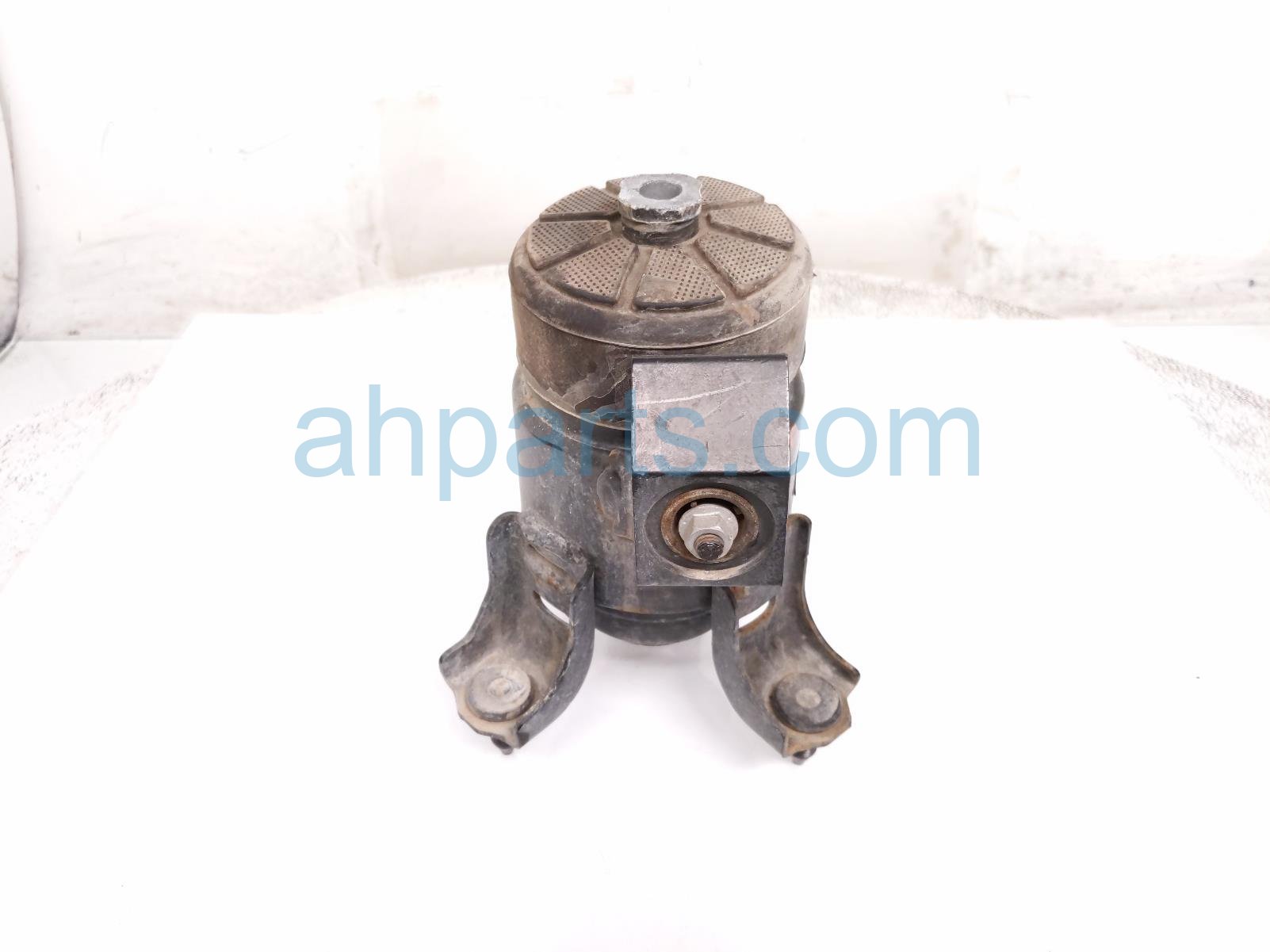 2022 Toyota Sienna Engine/motor Front Engine Mount 2.5l Hyb 12361 F0210 Replacement 2022 Toyota Sienna Engine/motor Front Engine Mount 2.5l Hyb 12361 F0210 Replacement thumbnail