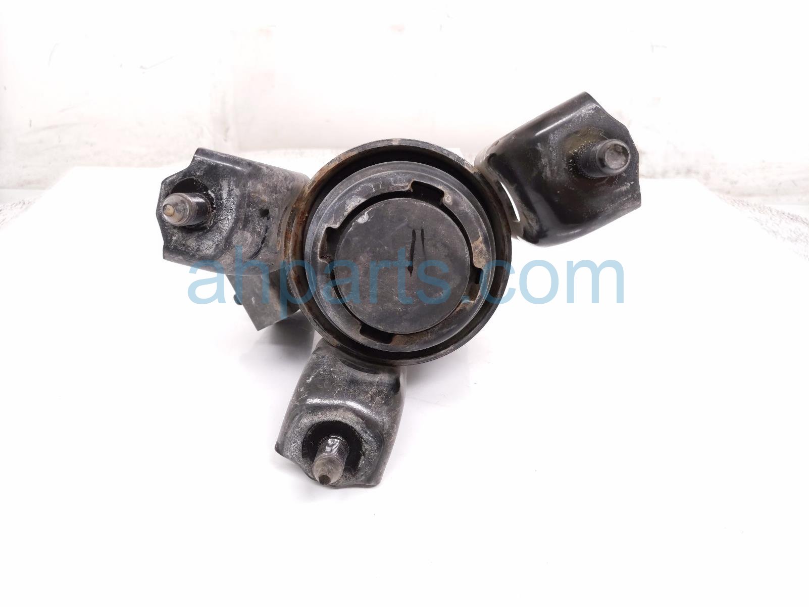 2022 Toyota Sienna Engine/motor Front Engine Mount 2.5l Hyb 12361 F0210 Replacement 2022 Toyota Sienna Engine/motor Front Engine Mount 2.5l Hyb 12361 F0210 Replacement thumbnail