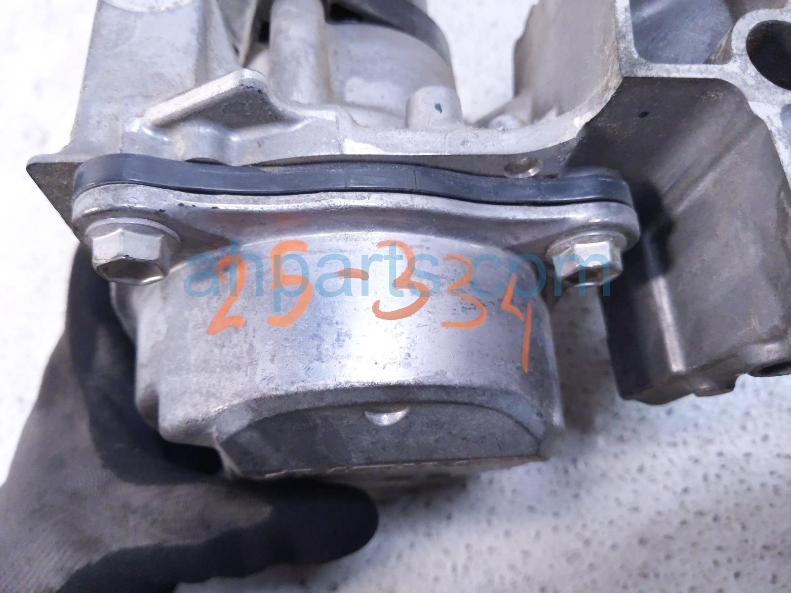 2022 Toyota Sienna Electric Engine Water Pump 16032 F0011 Replacement 2022 Toyota Sienna Electric Engine Water Pump 16032 F0011 Replacement thumbnail