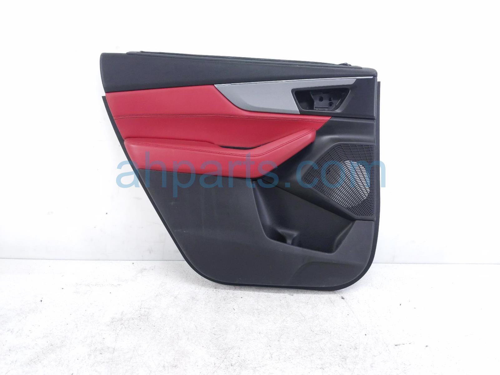 Acura RR/LH INTERIOR DOOR PANEL - RED*