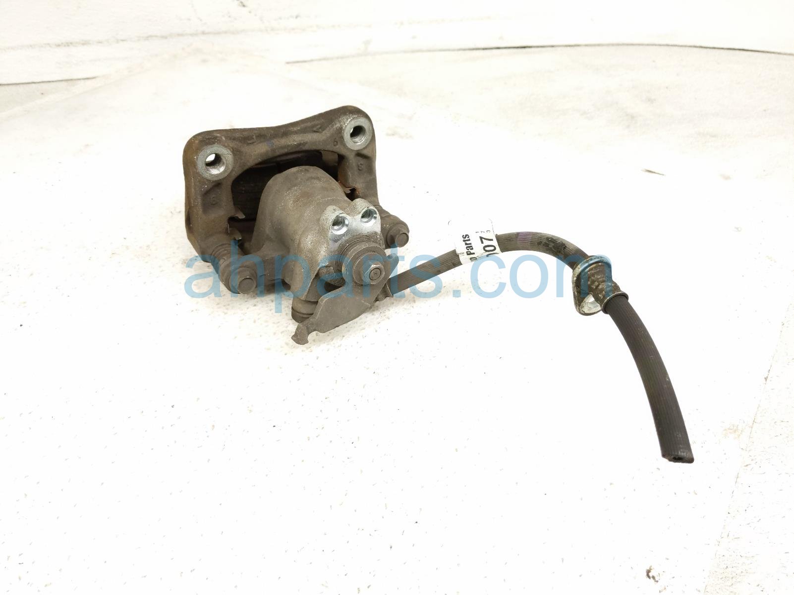 2014 Honda Accord Rear Passenger Brake Caliper 43018 T2M P01 Replacement 2014 Honda Accord Rear Passenger Brake Caliper 43018 T2M P01 Replacement thumbnail