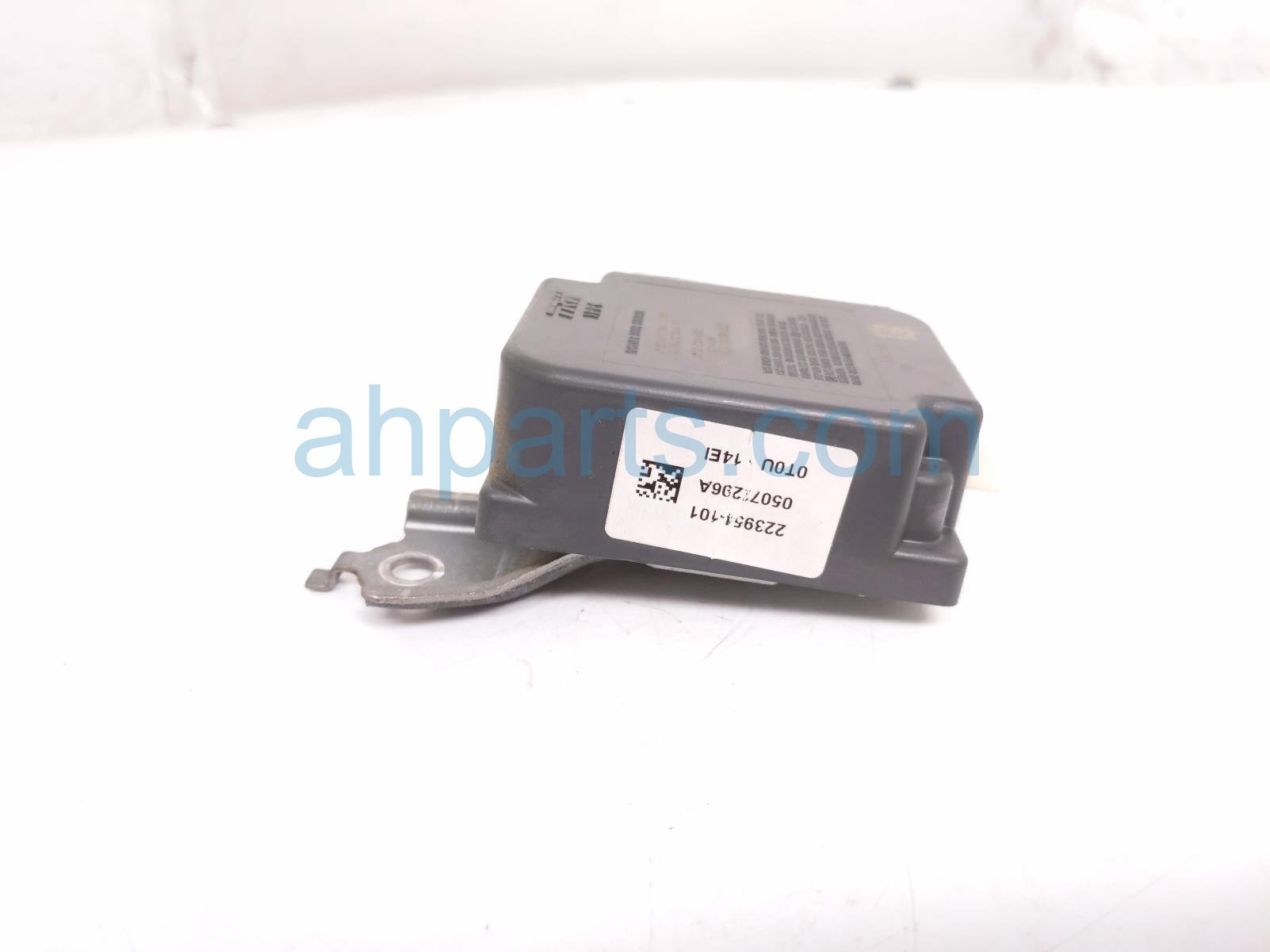 Toyota RR/RH DOOR CONTROL RECEIVER MODULE