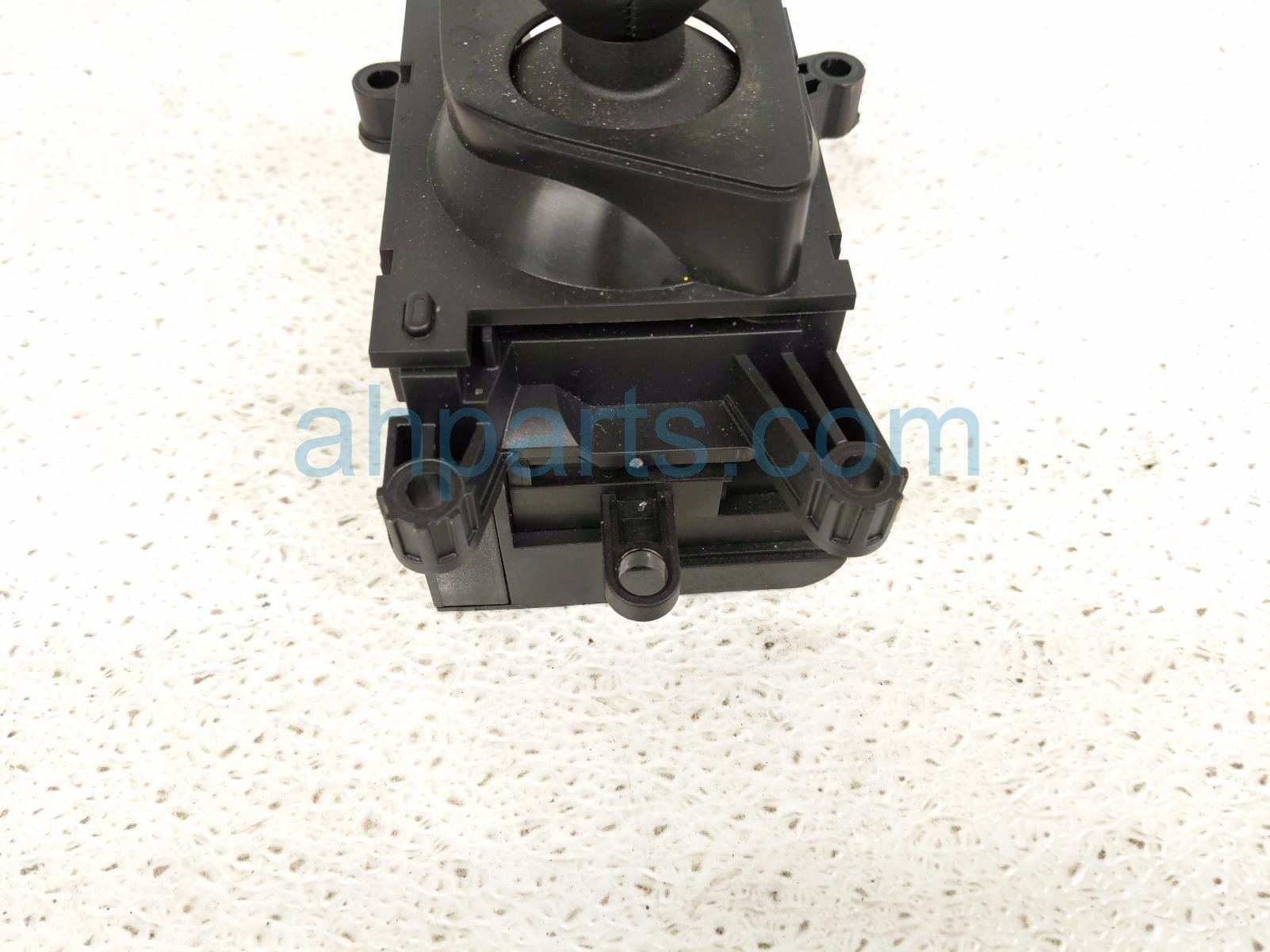 2021 Toyota Gr Supra A/t Shifter Select Lever Assy 33550 WAA01 Replacement 2021 Toyota Gr Supra A/t Shifter Select Lever Assy 33550 WAA01 Replacement thumbnail