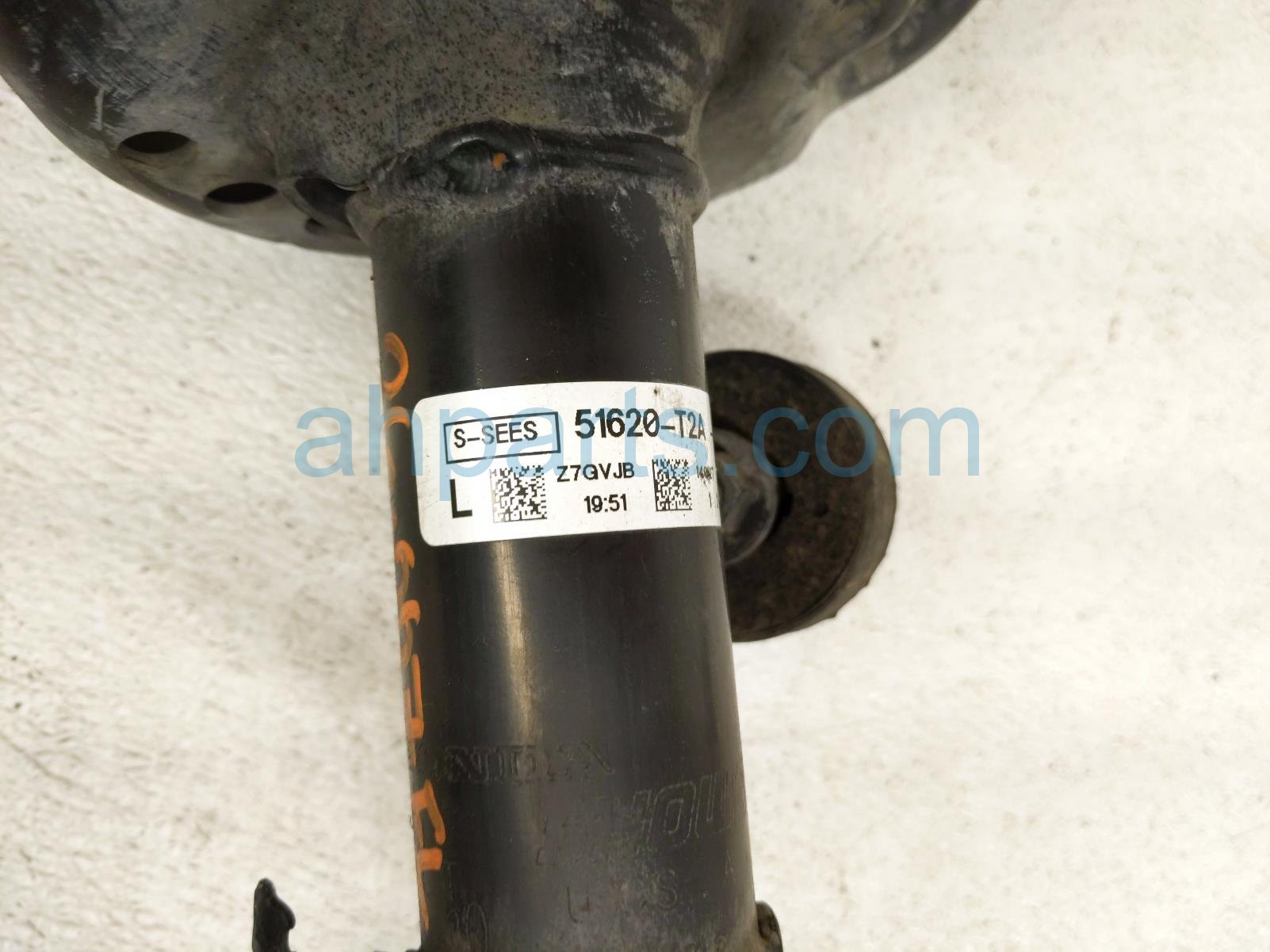 2014 Honda Accord Front Driver Strut + Spring 51620 T2A A14 Replacement 2014 Honda Accord Front Driver Strut + Spring 51620 T2A A14 Replacement thumbnail