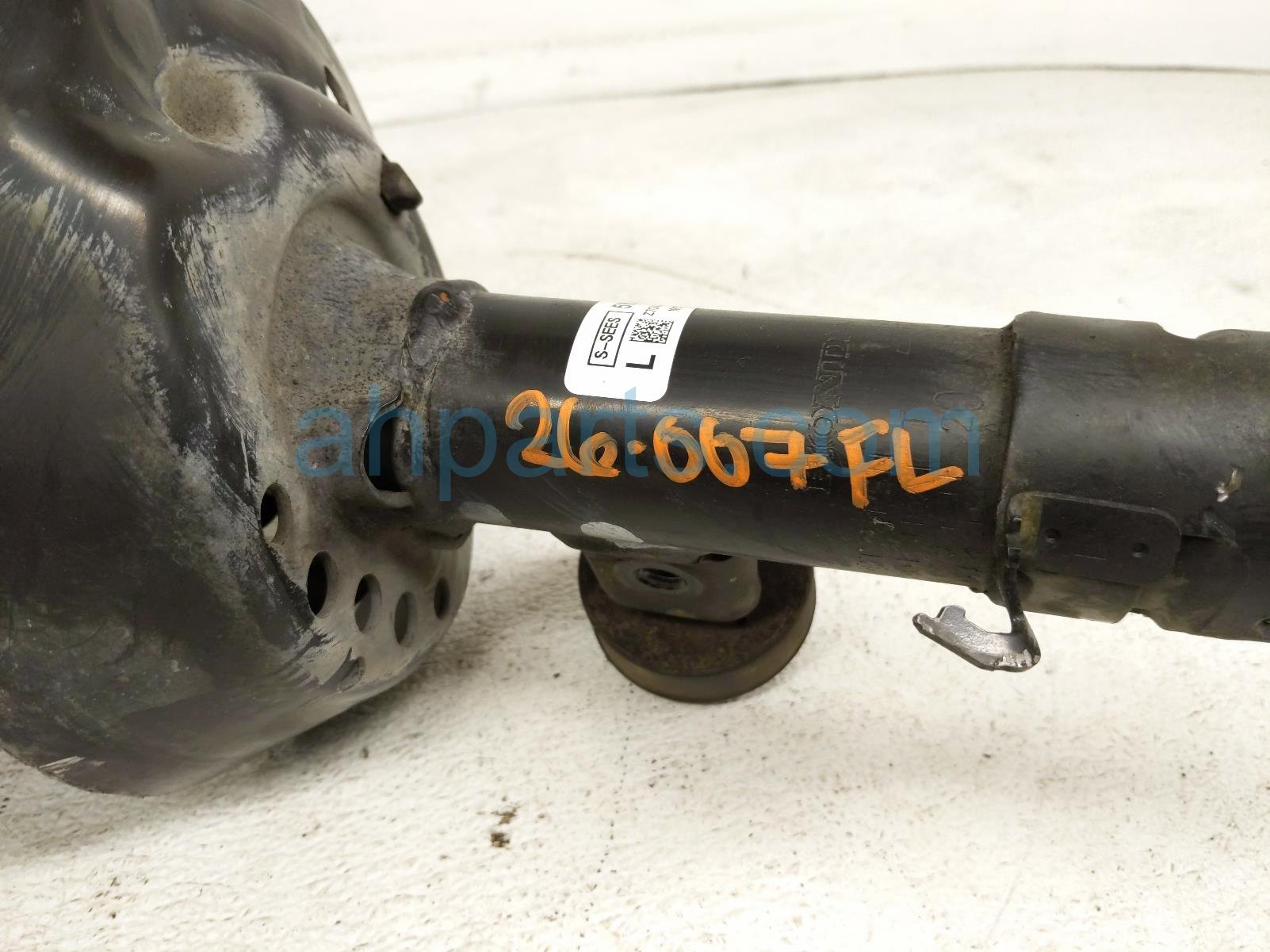 2014 Honda Accord Front Driver Strut + Spring 51620 T2A A14 Replacement 2014 Honda Accord Front Driver Strut + Spring 51620 T2A A14 Replacement thumbnail
