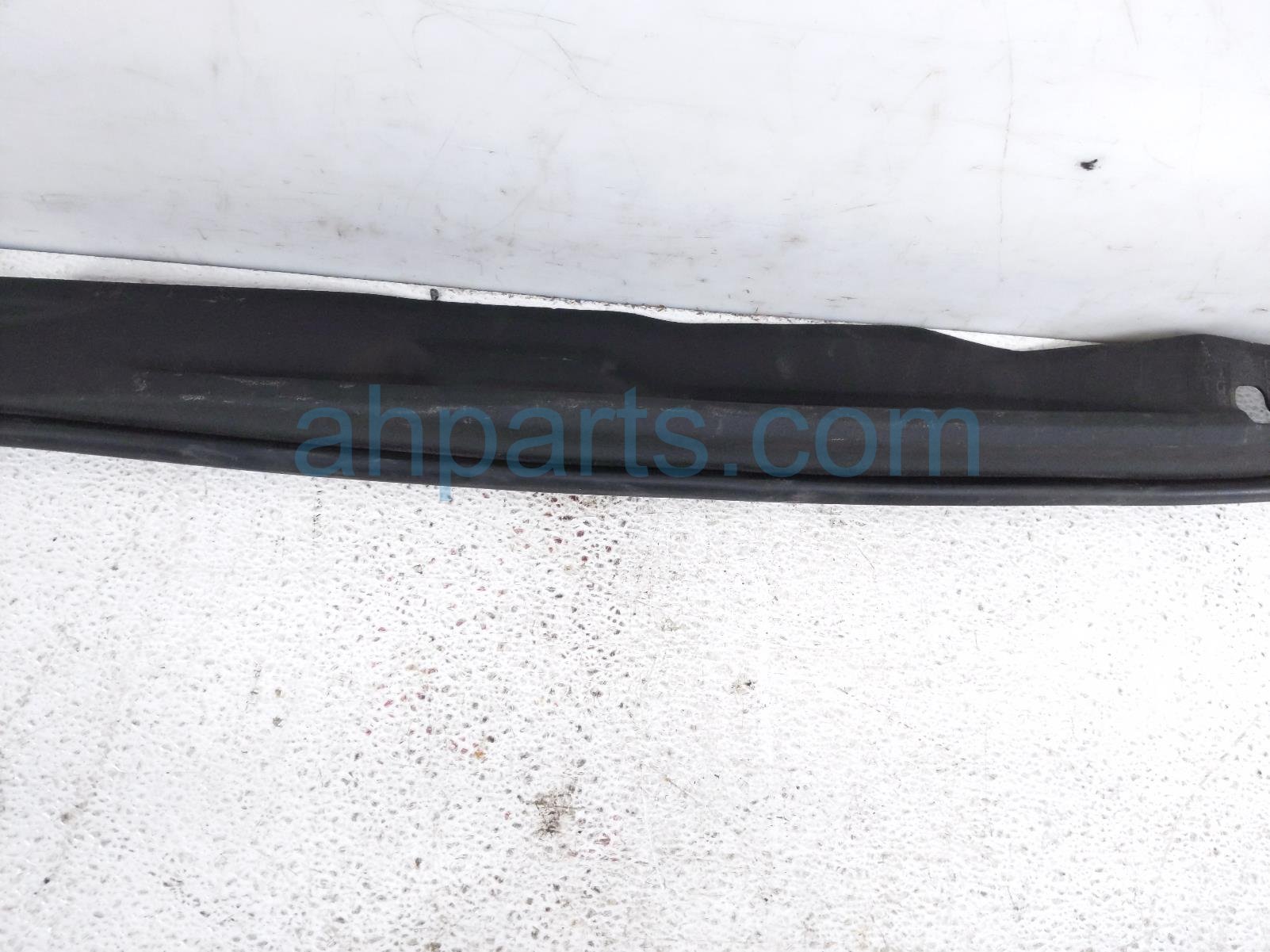 2018 Lexus Is300 Front Passenger Fender Upper Seal 53808 53030 Replacement 2018 Lexus Is300 Front Passenger Fender Upper Seal 53808 53030 Replacement thumbnail